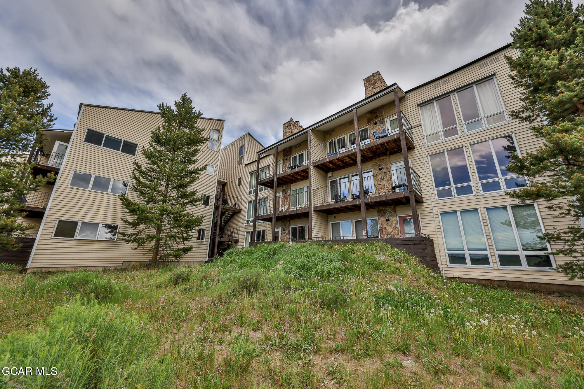 96 Mountainside Granby CO 80446