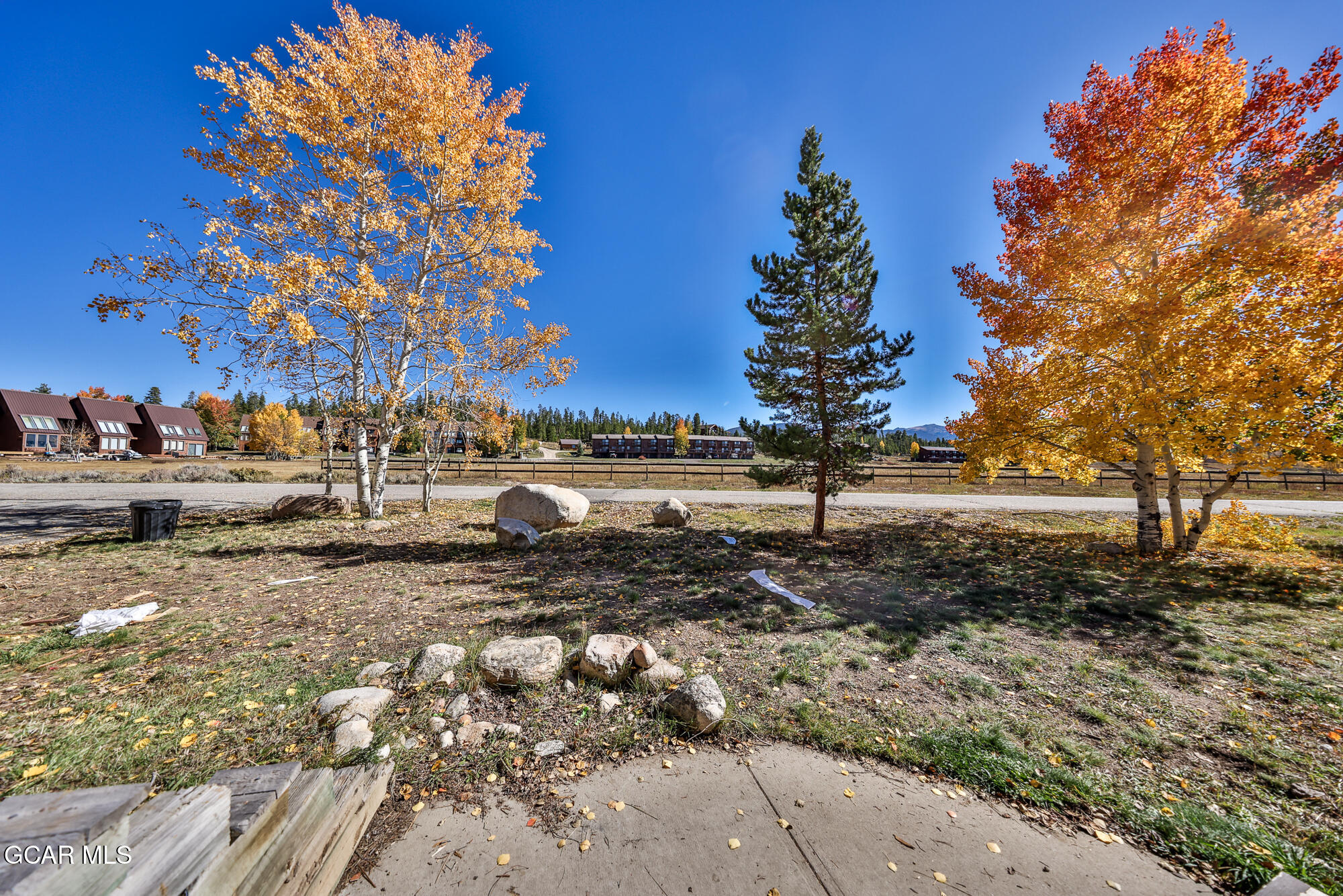 228 GCR 4421 Grand Lake CO 80447