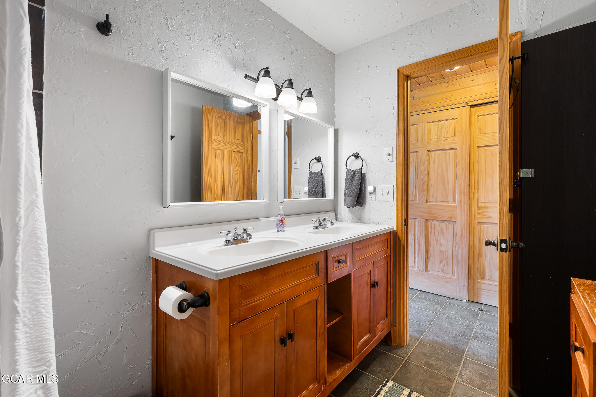 62927 U.s. 40 Granby CO 80446