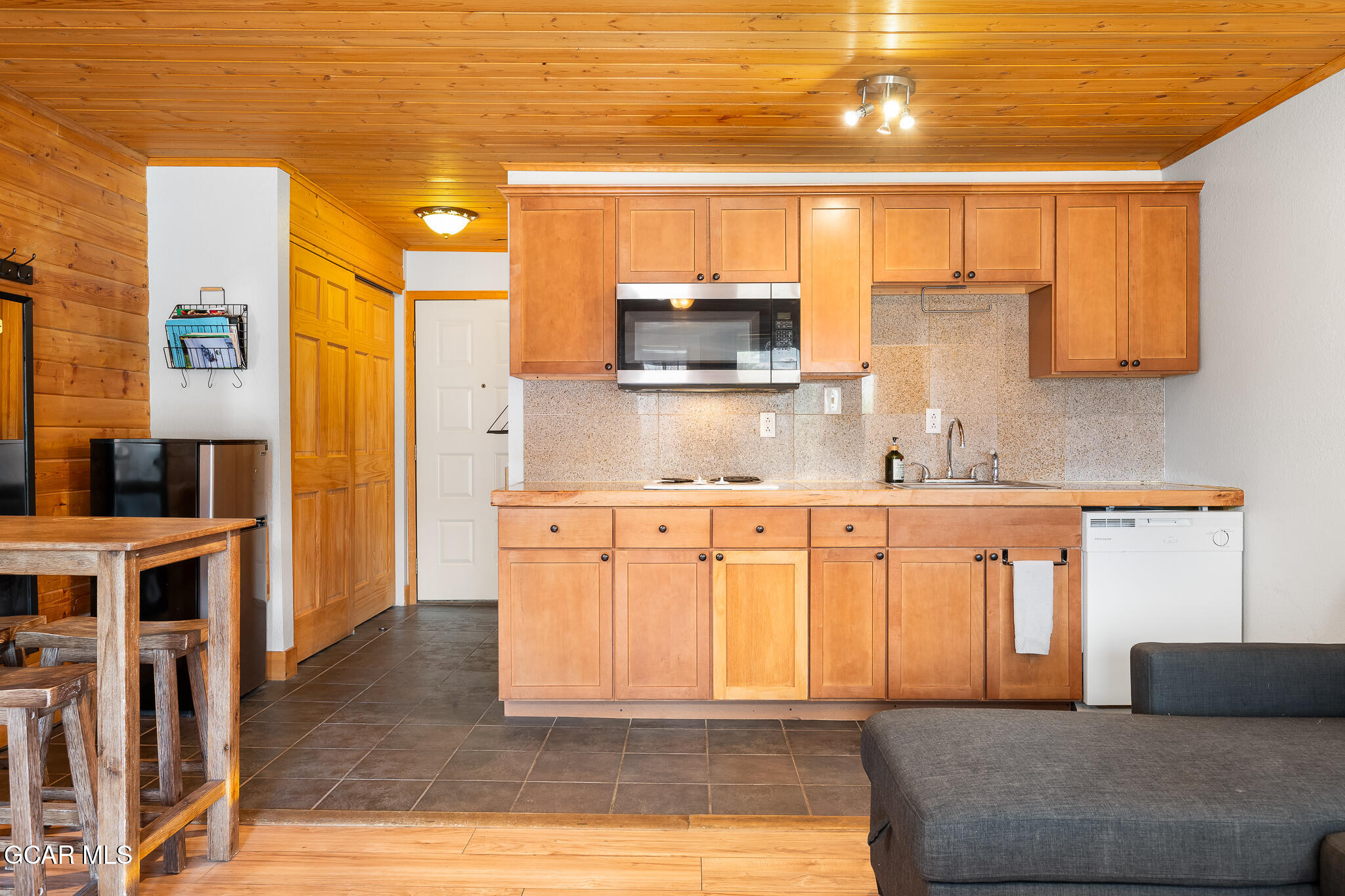62927 U.s. 40 Granby CO 80446
