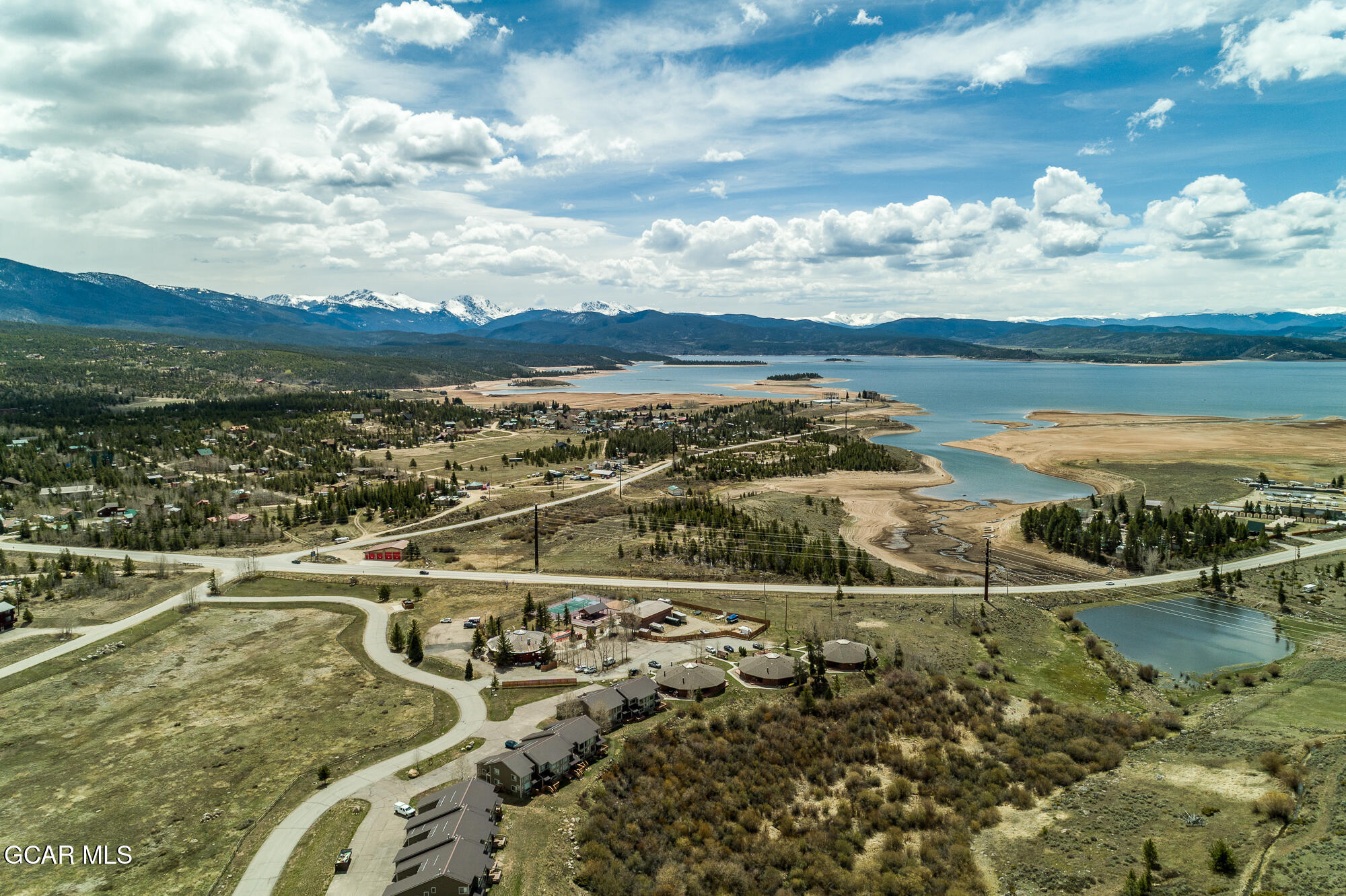 105 GCR 4421 Grand Lake CO 80447