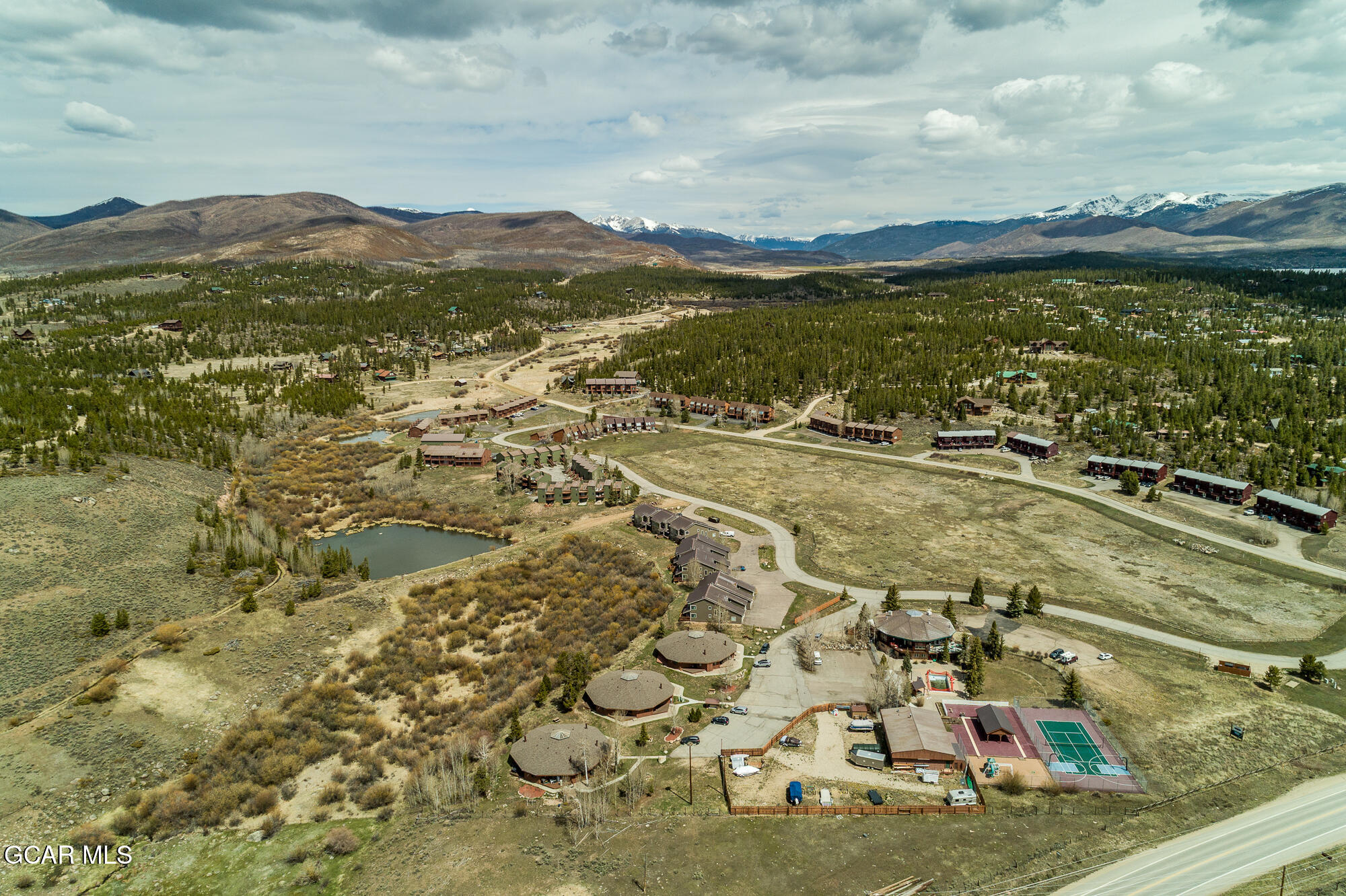 105 GCR 4421 Grand Lake CO 80447