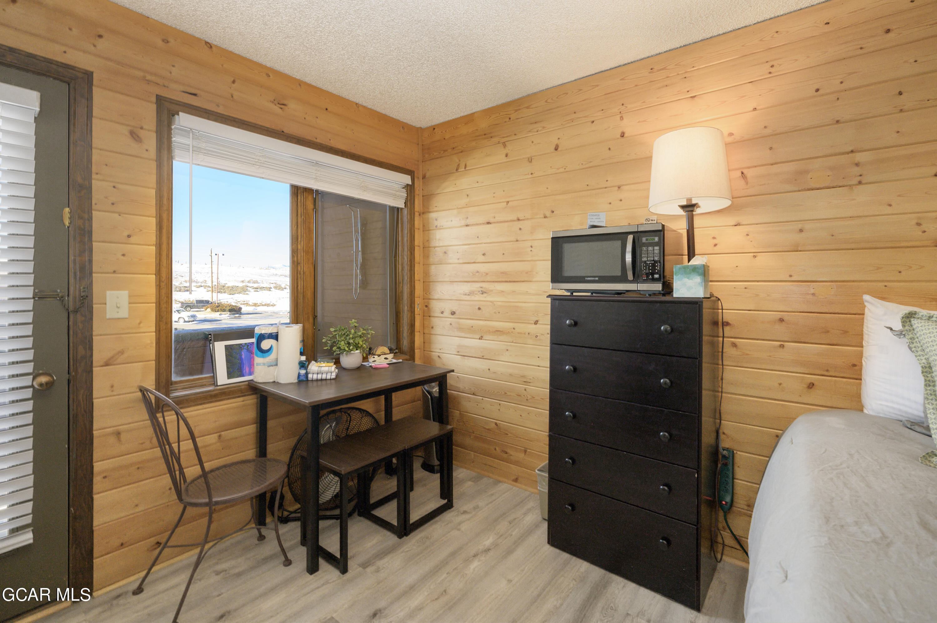 62927 Us Highway 40 (door 547 & 549) Granby CO 80446