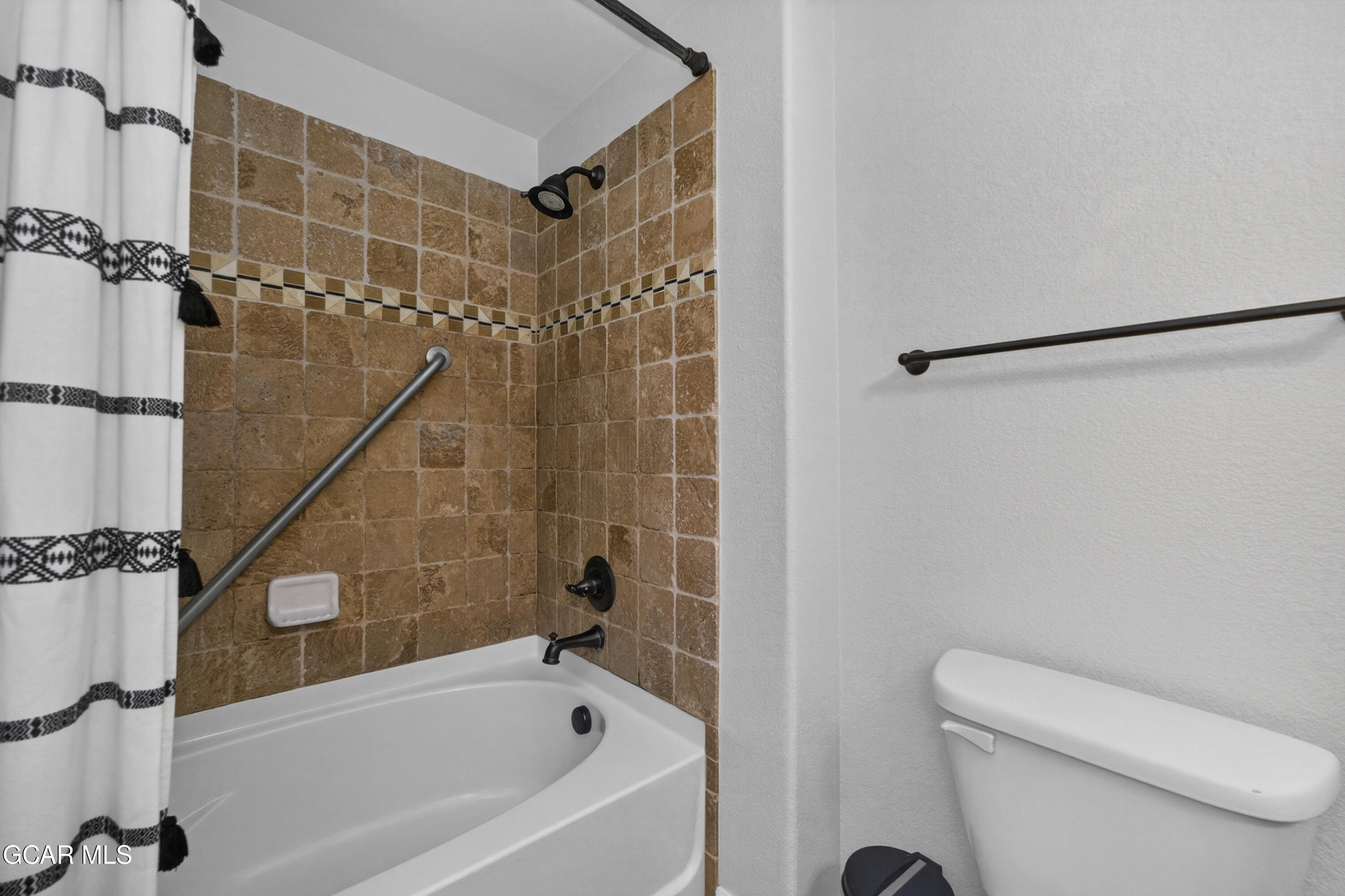 160 Village Granby CO 80446