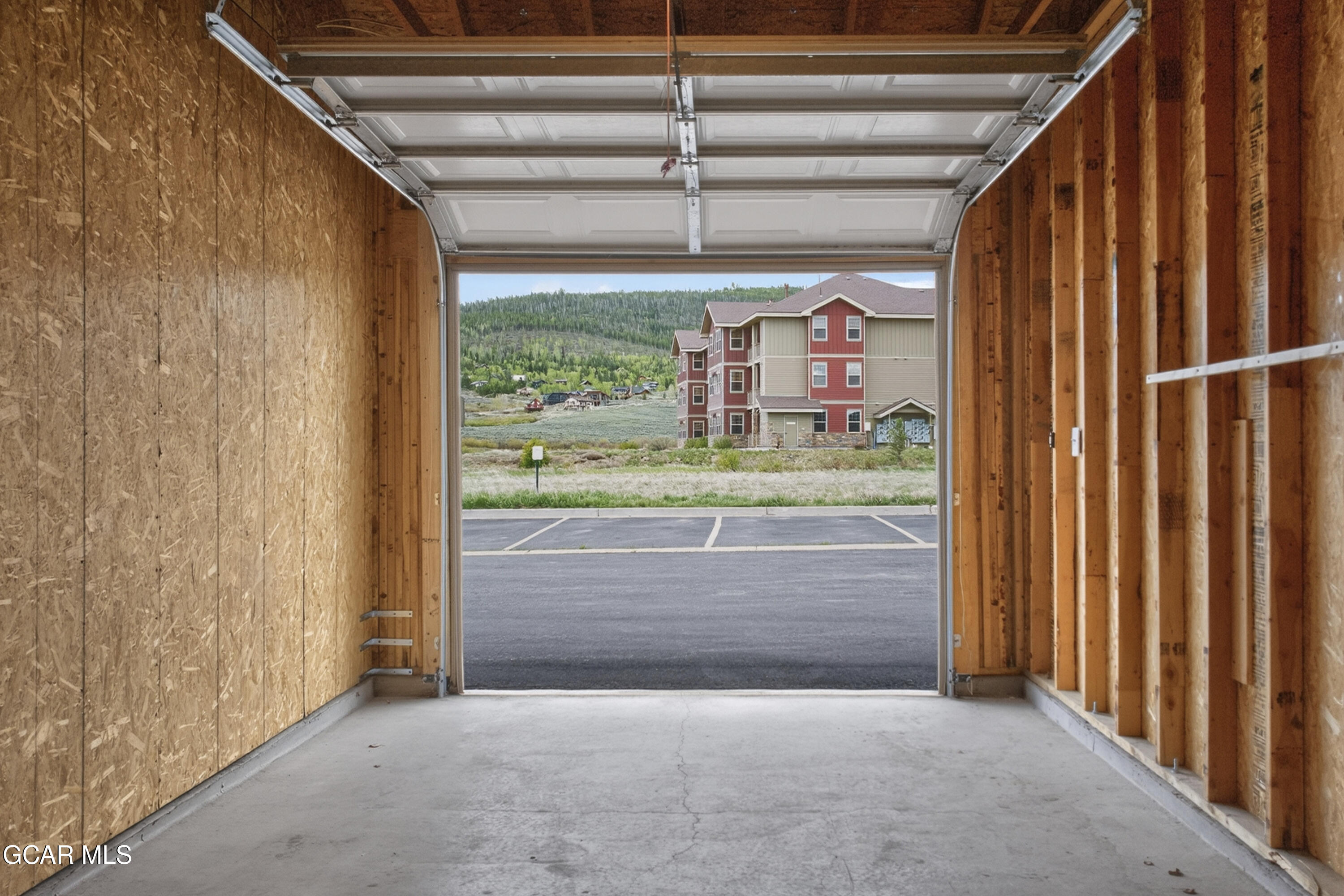 160 Village Granby CO 80446