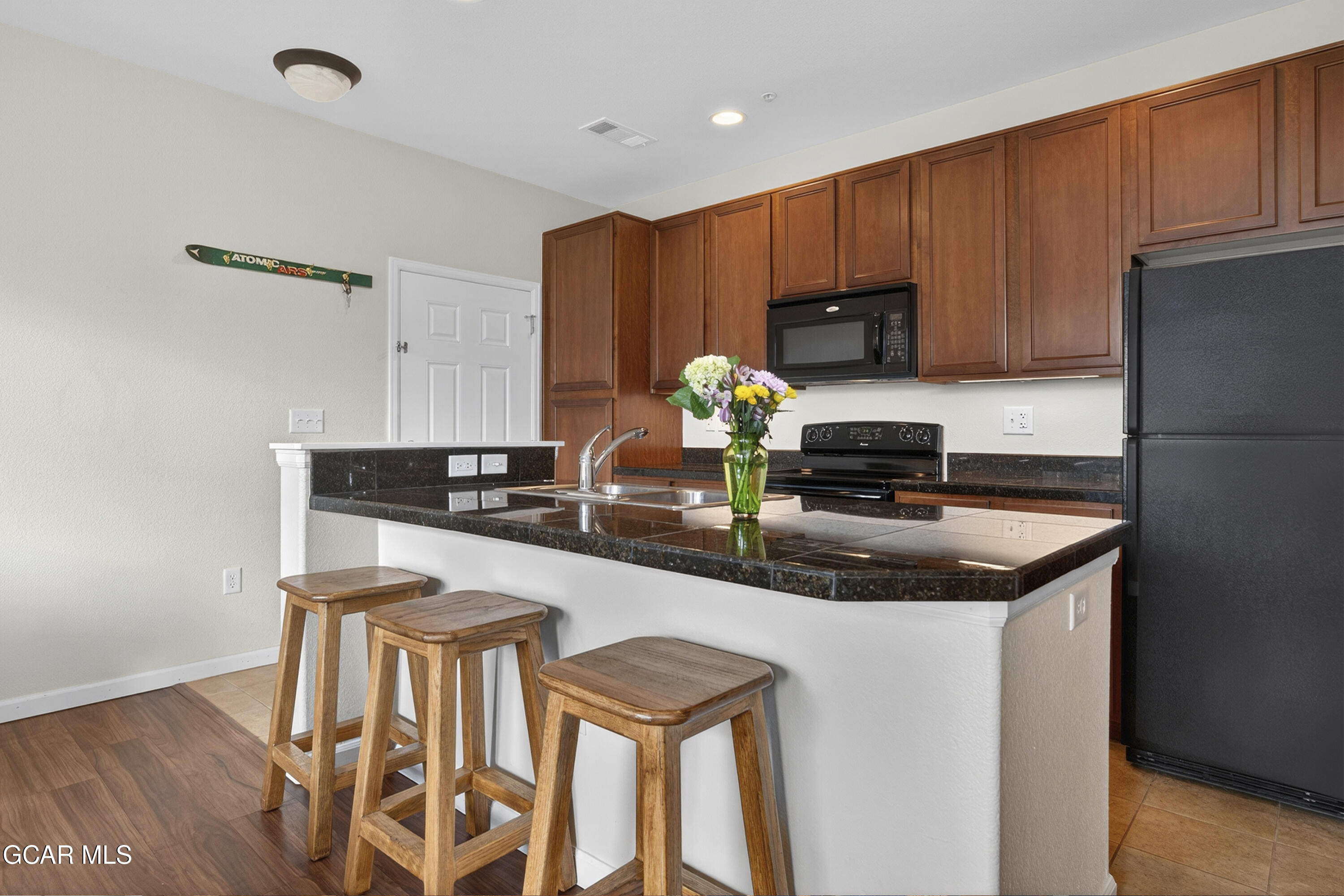 160 Village Granby CO 80446