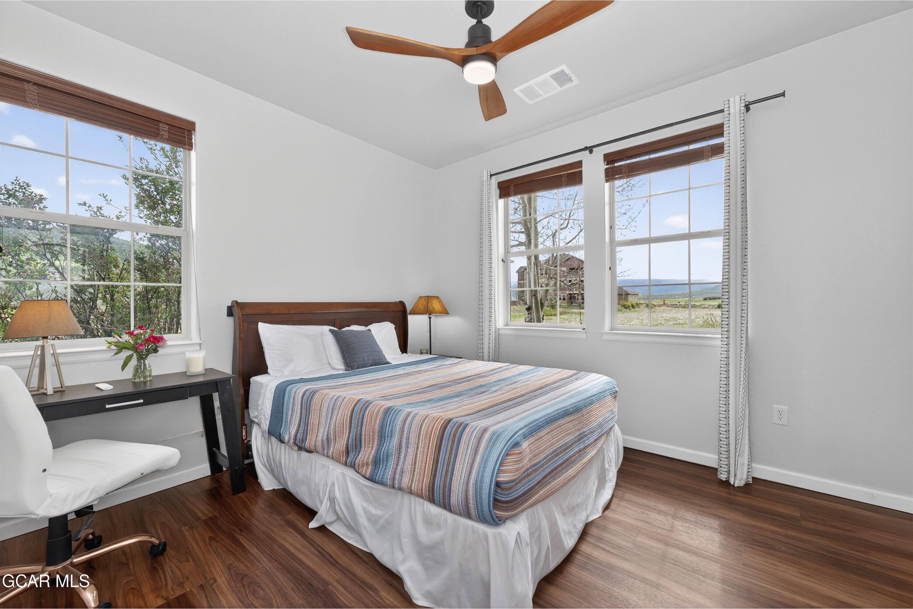 160 Village Granby CO 80446