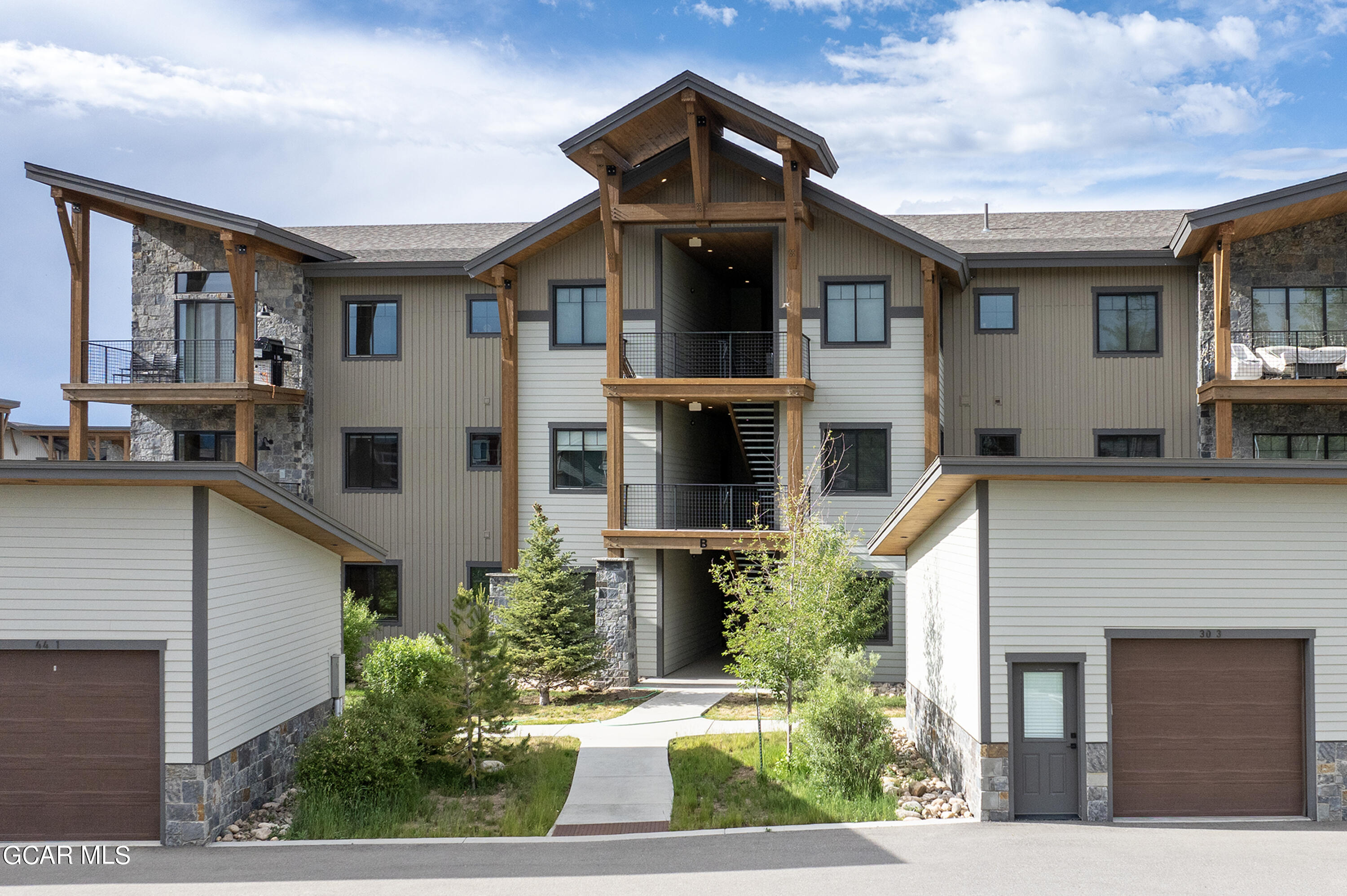 40 Springview Lane Fraser CO 80442