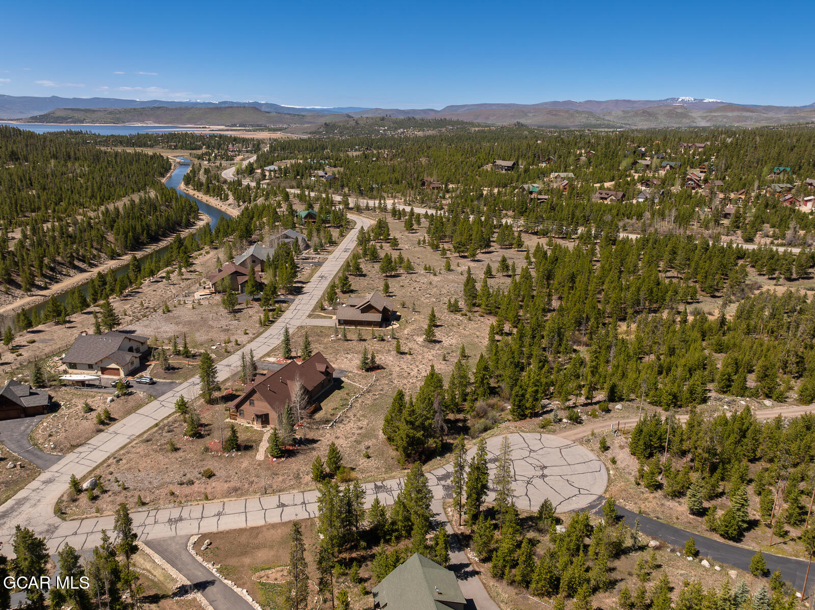 38 GCR 6621 Grand Lake CO 80447