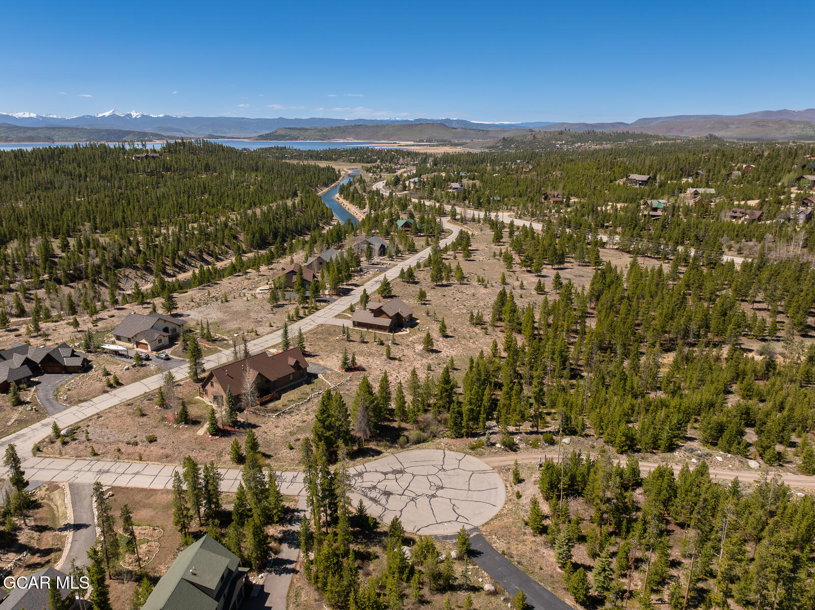 38 GCR 6621 Grand Lake CO 80447