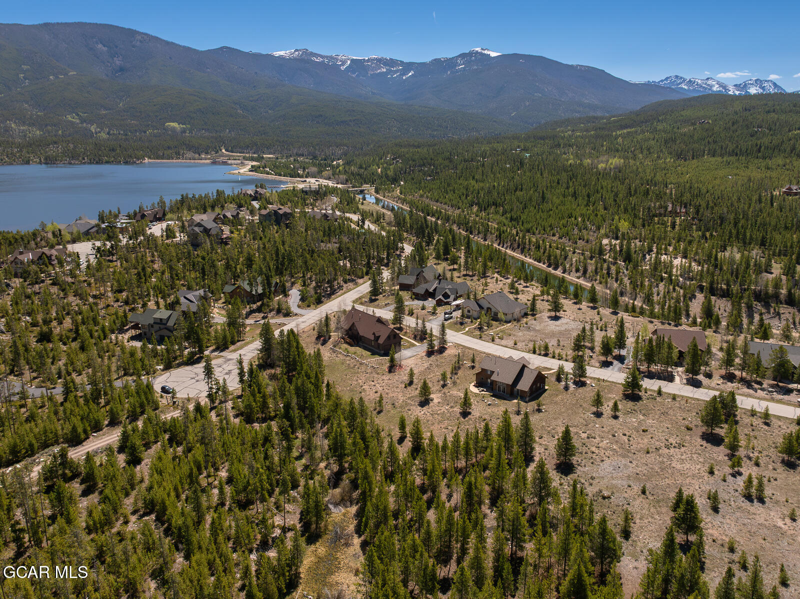38 GCR 6621 Grand Lake CO 80447