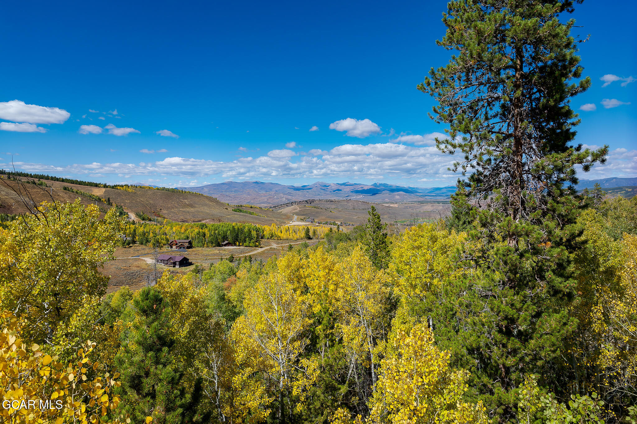 1837 GCR 881 Granby CO 80446