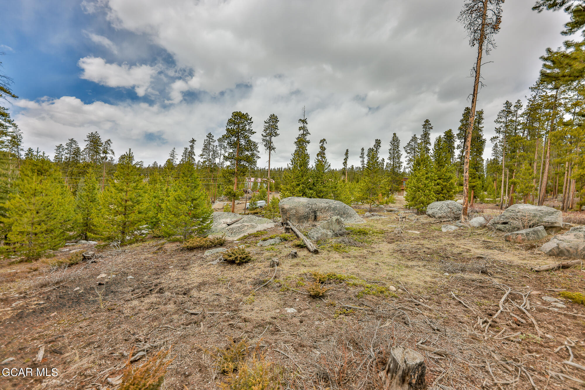 98 GCR 4656 Grand Lake CO 80447