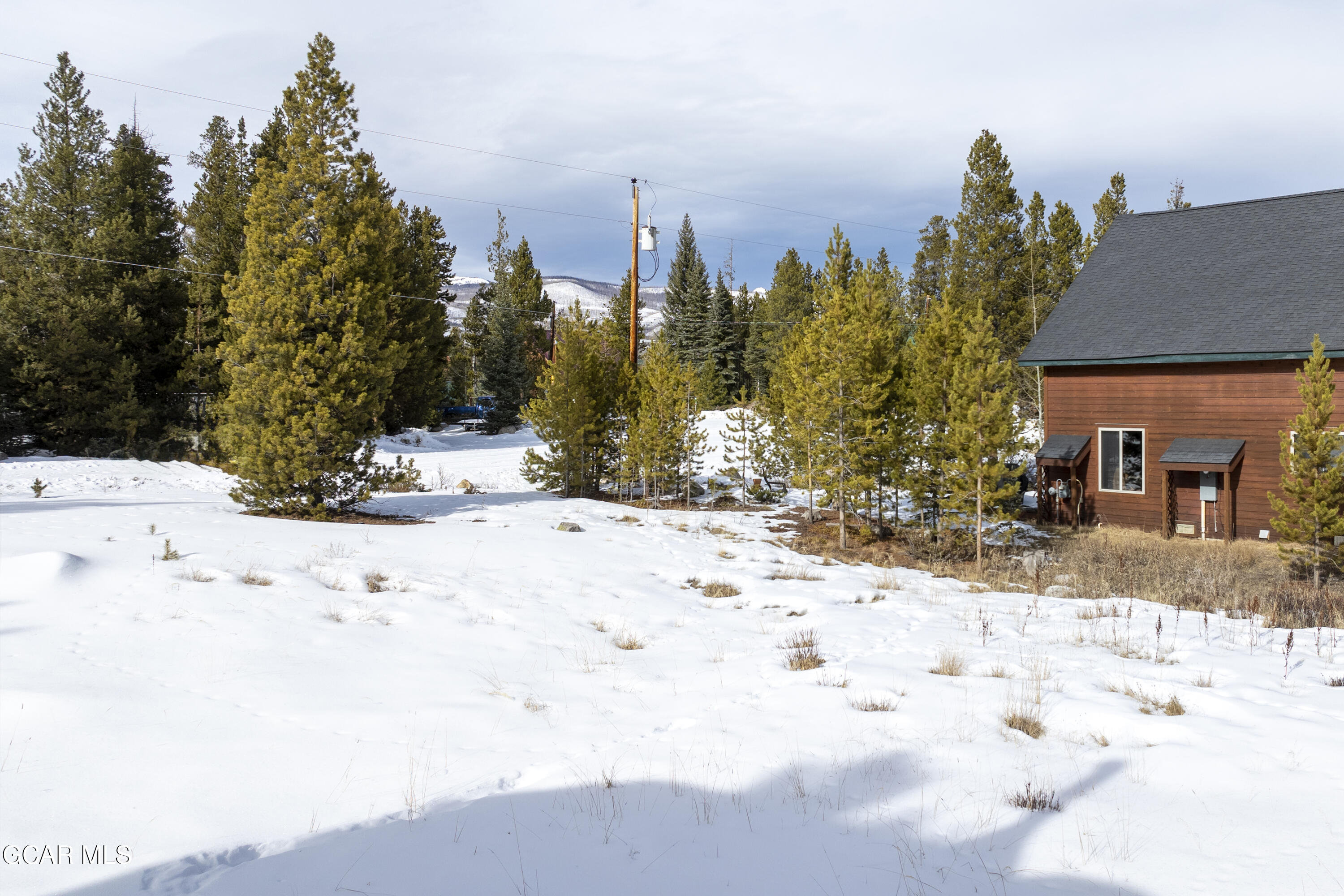 48 GCR 4983 Grand Lake CO 80447