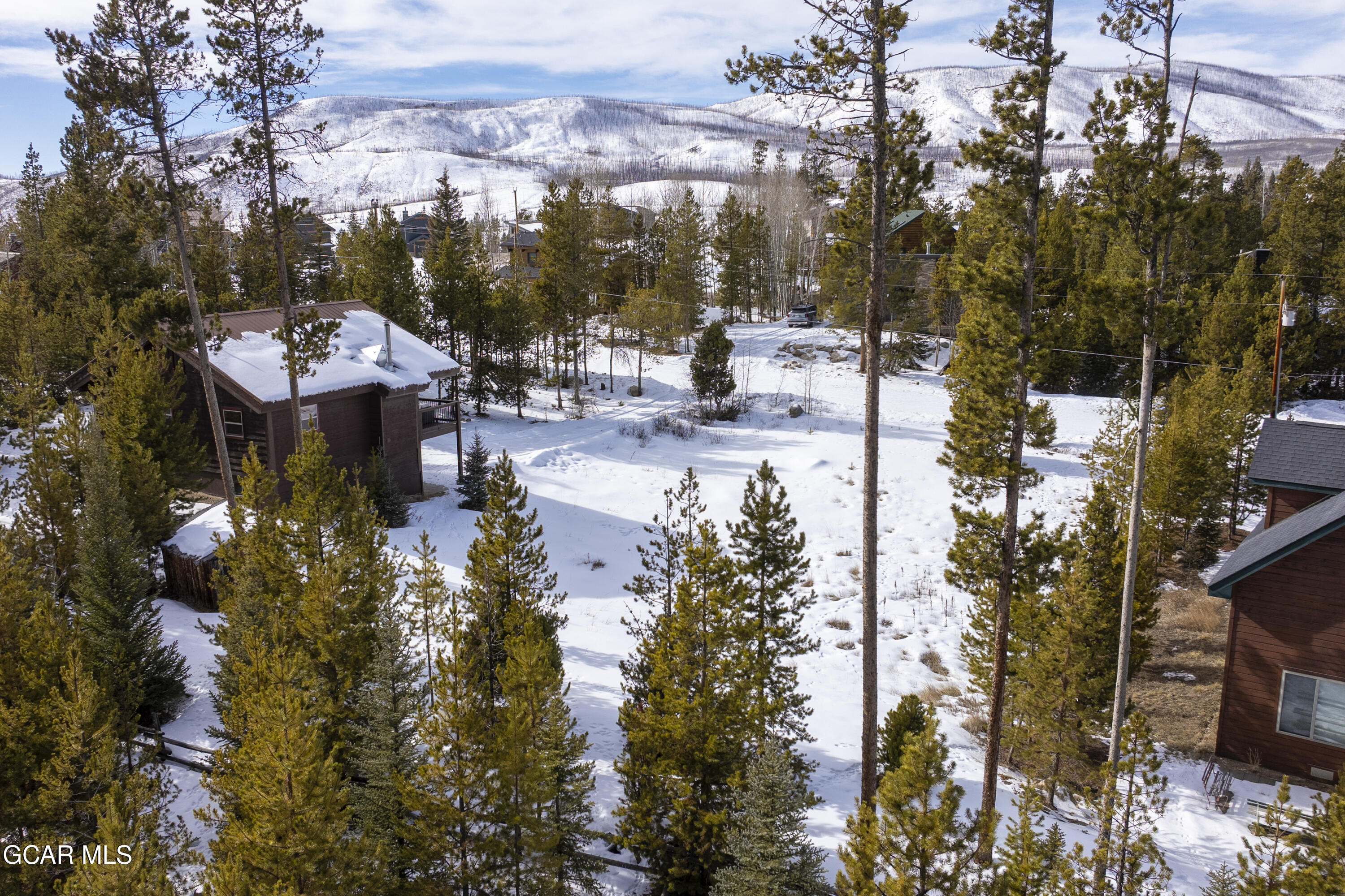 48 GCR 4983 Grand Lake CO 80447