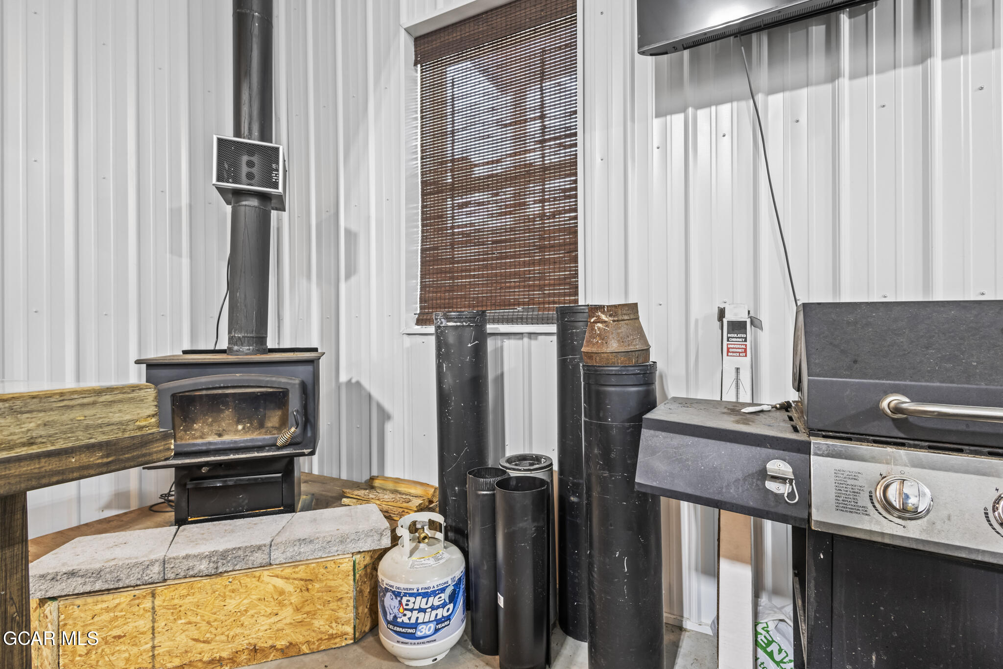 569 GCR 408 Granby CO 80446