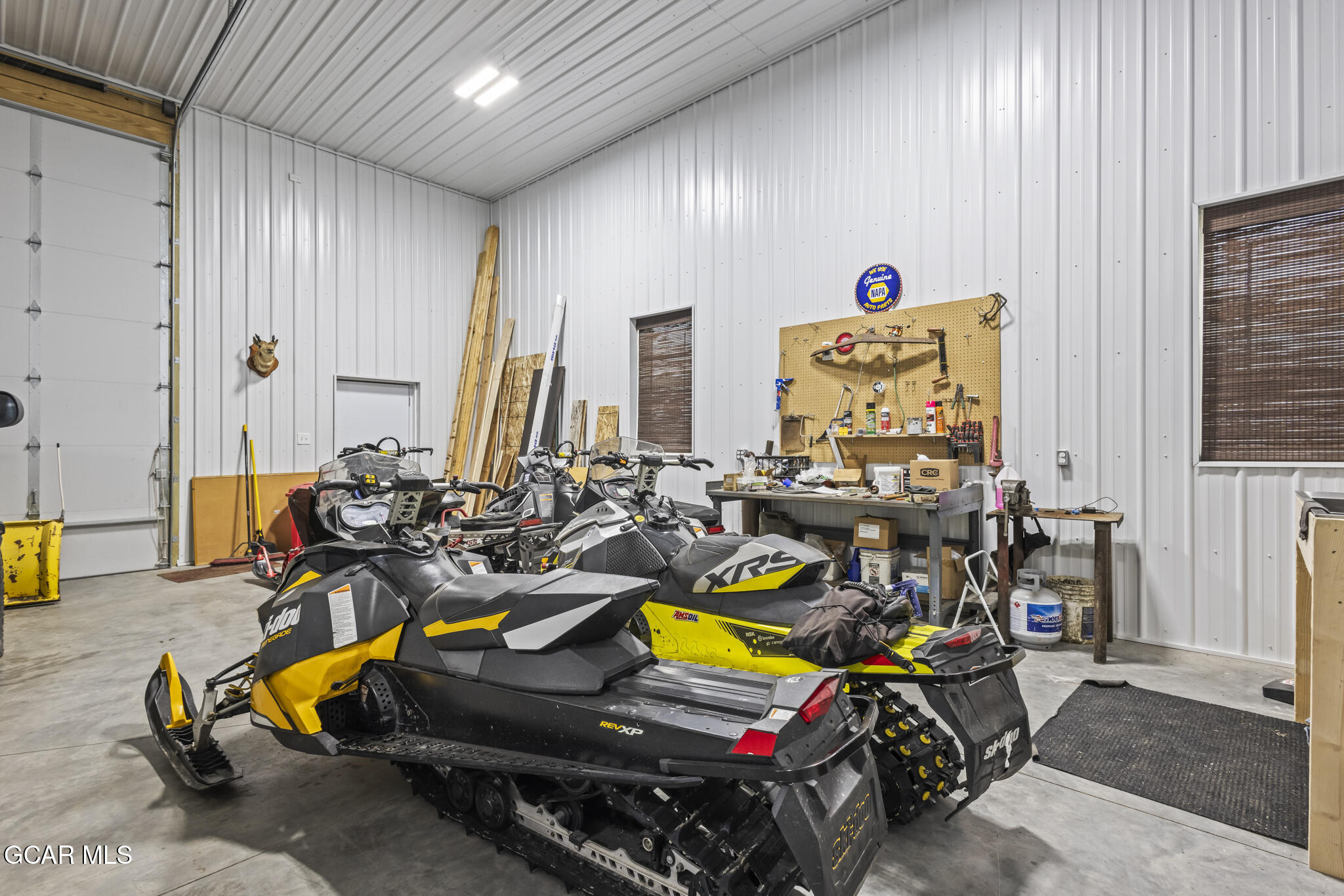 569 GCR 408 Granby CO 80446