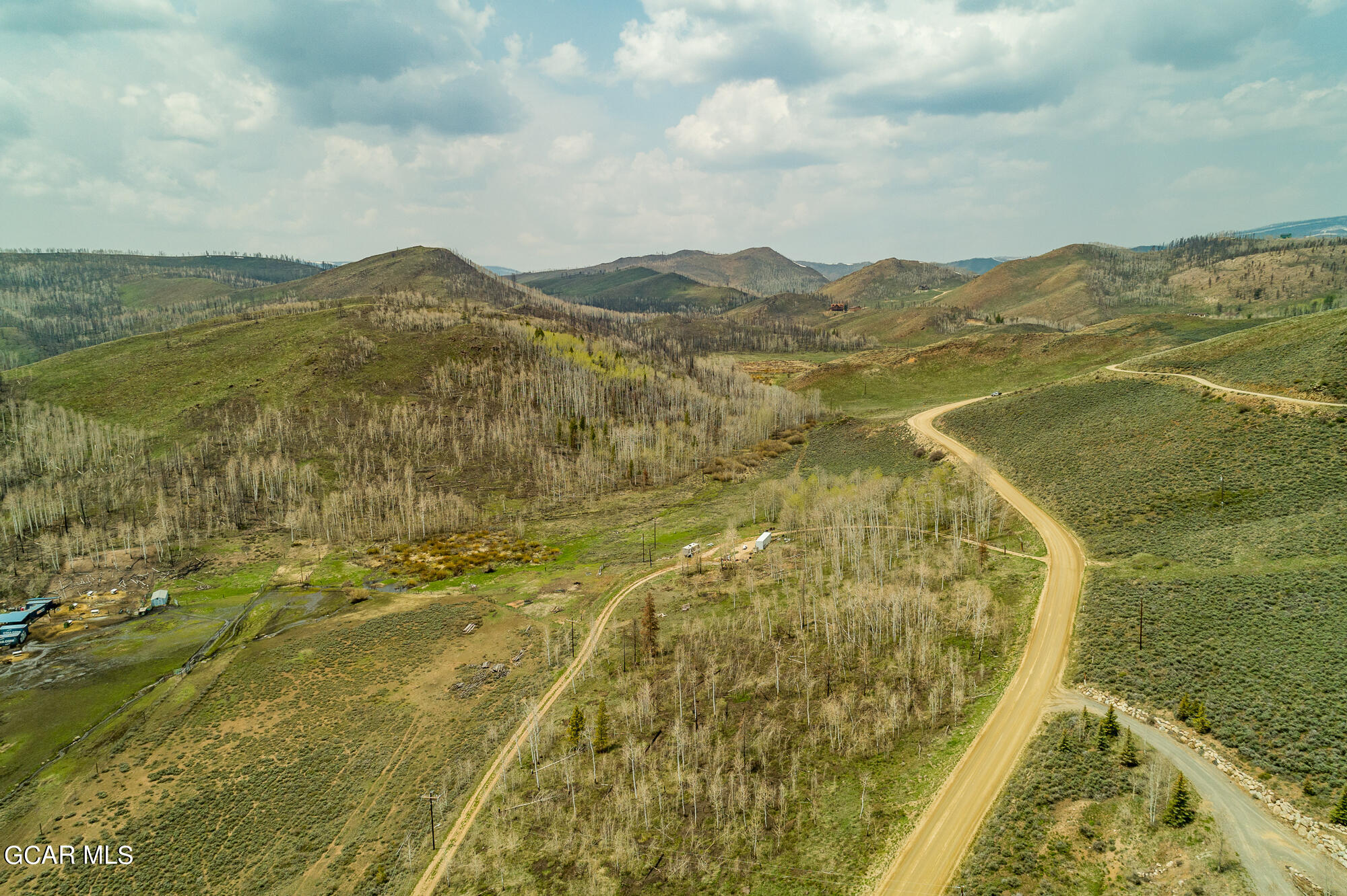 2611 &1903 GCR 41 Granby CO 80446