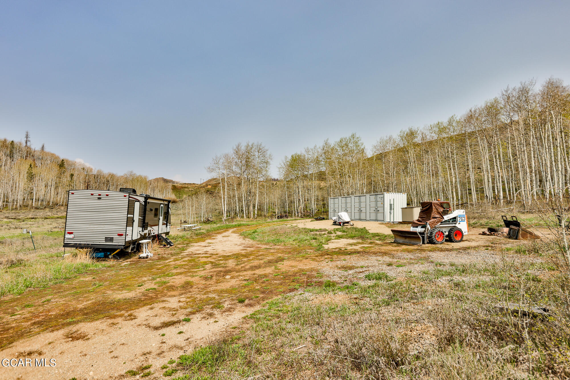 2611 &1903 GCR 41 Granby CO 80446