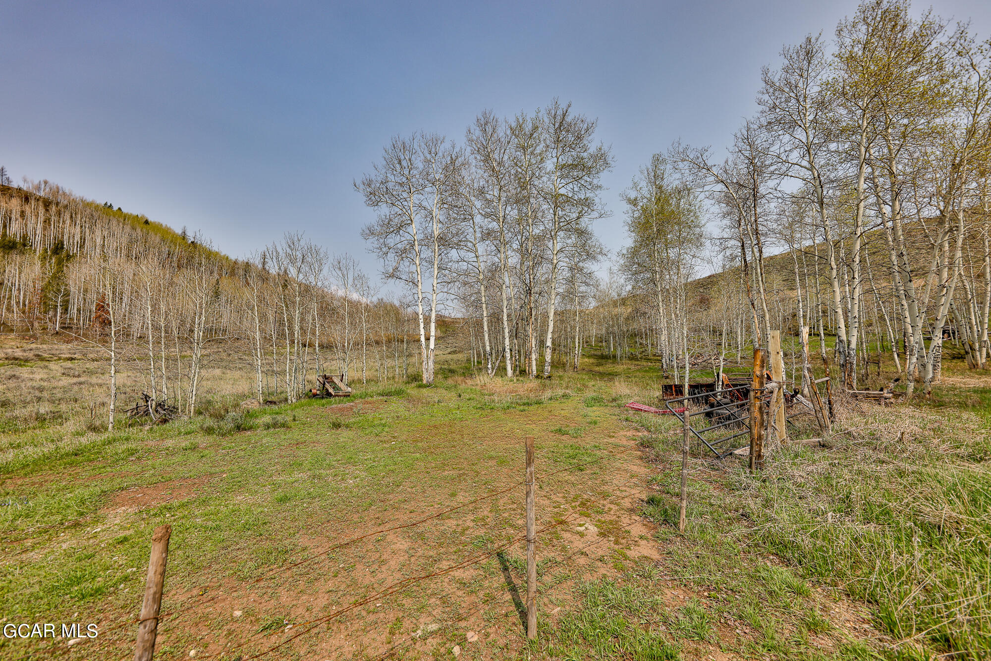 2611 &1903 GCR 41 Granby CO 80446