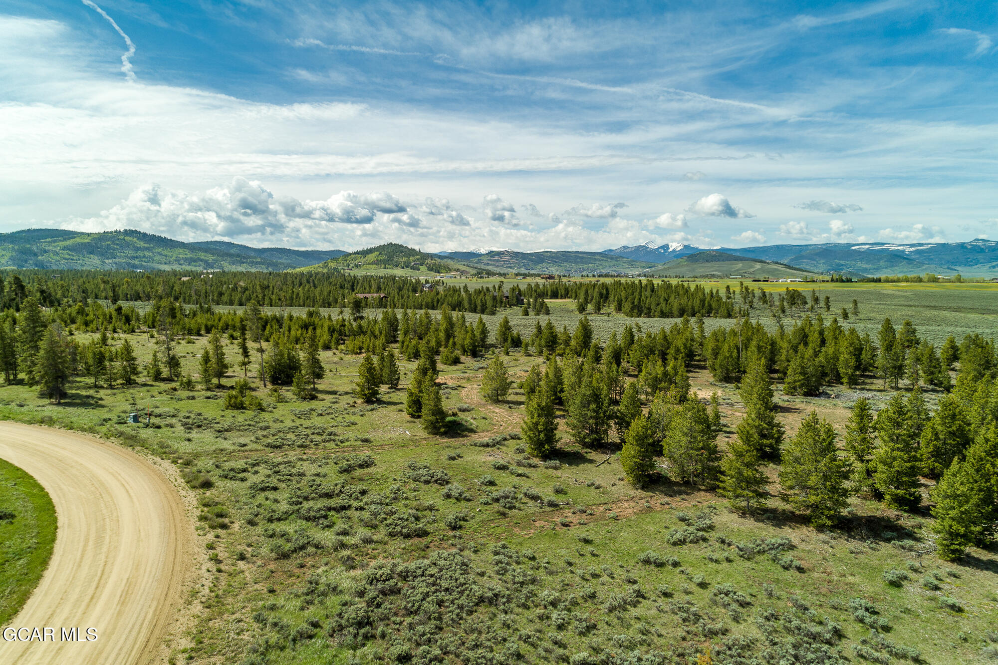 1086 GCR 6236n Granby CO 80446