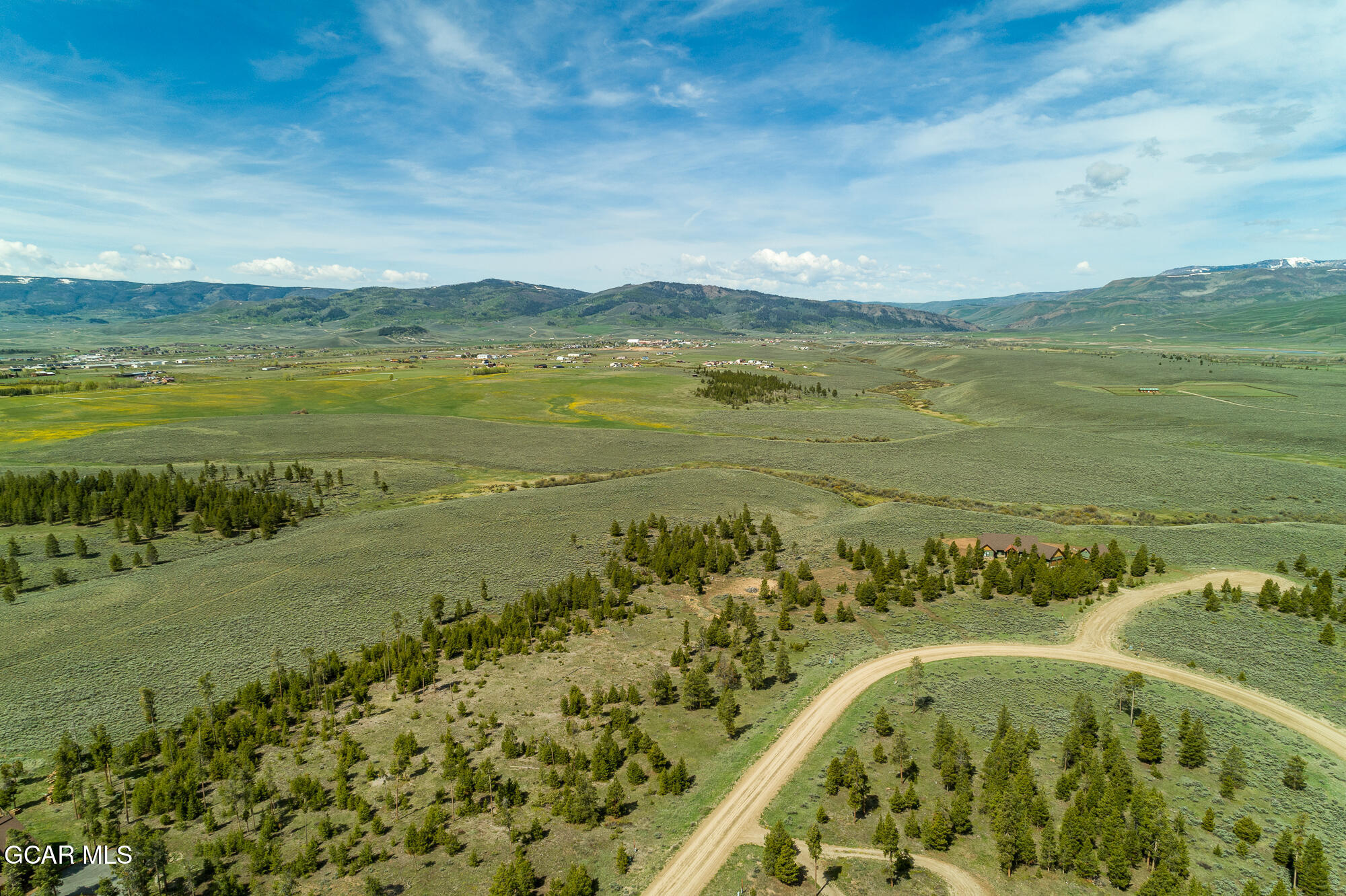 1086 GCR 6236n Granby CO 80446