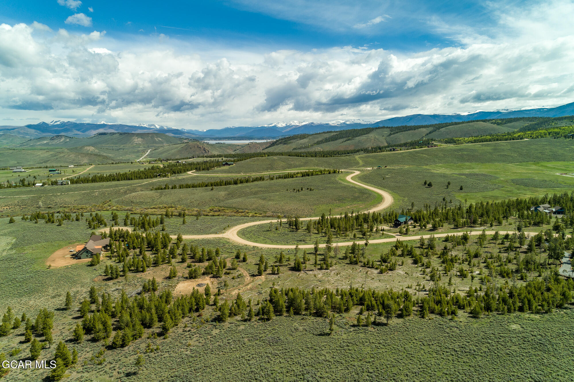 1086 GCR 6236n Granby CO 80446
