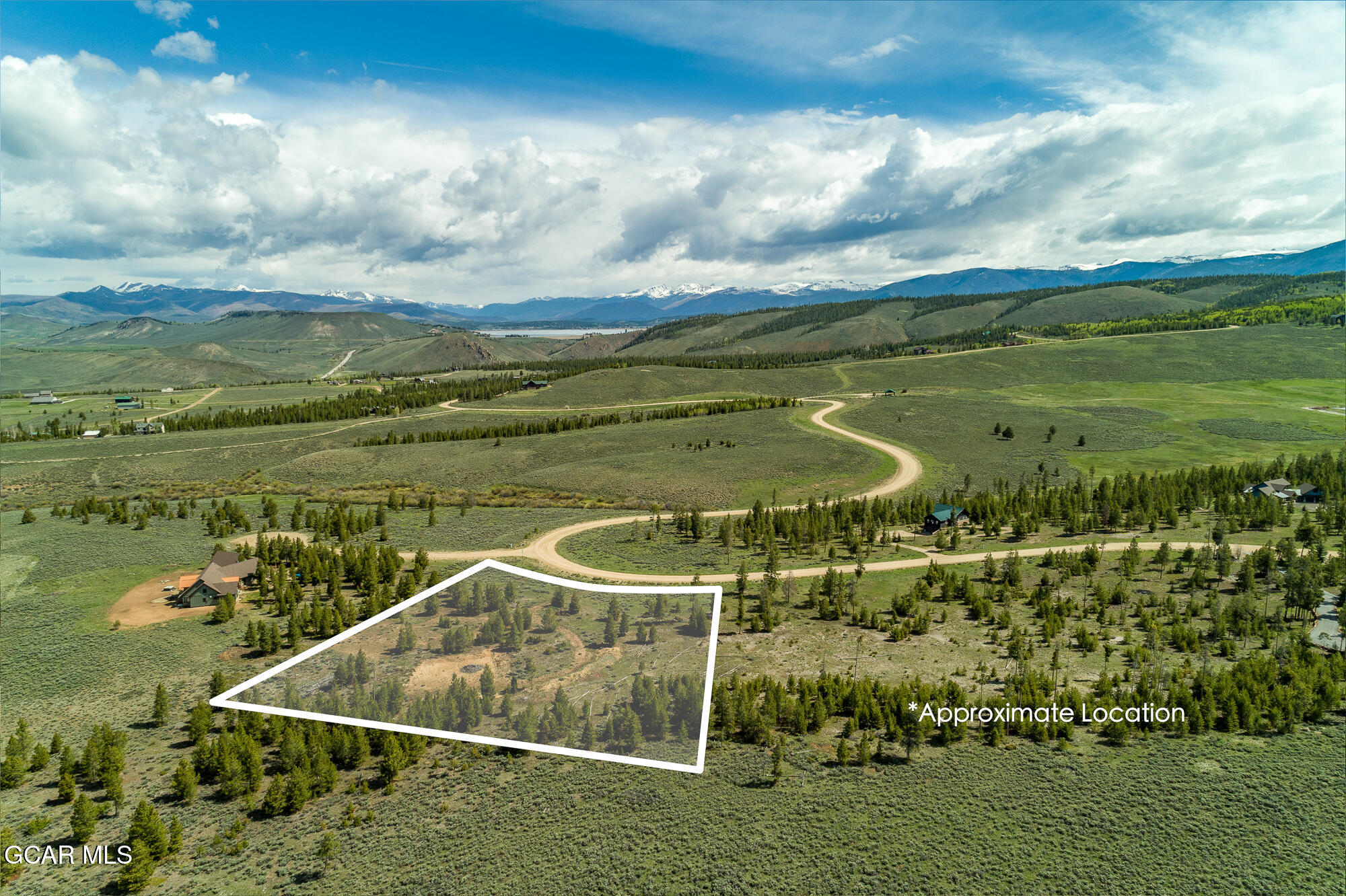 1086 GCR 6236n Granby CO 80446