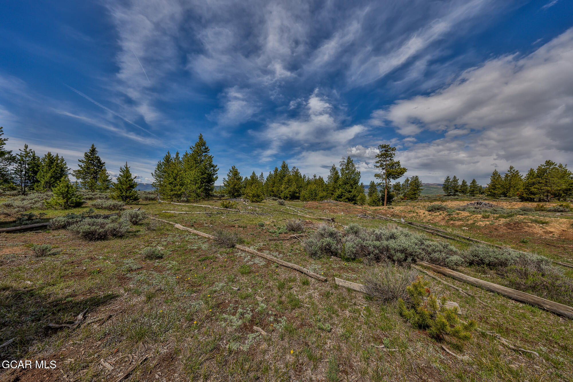 1086 GCR 6236n Granby CO 80446