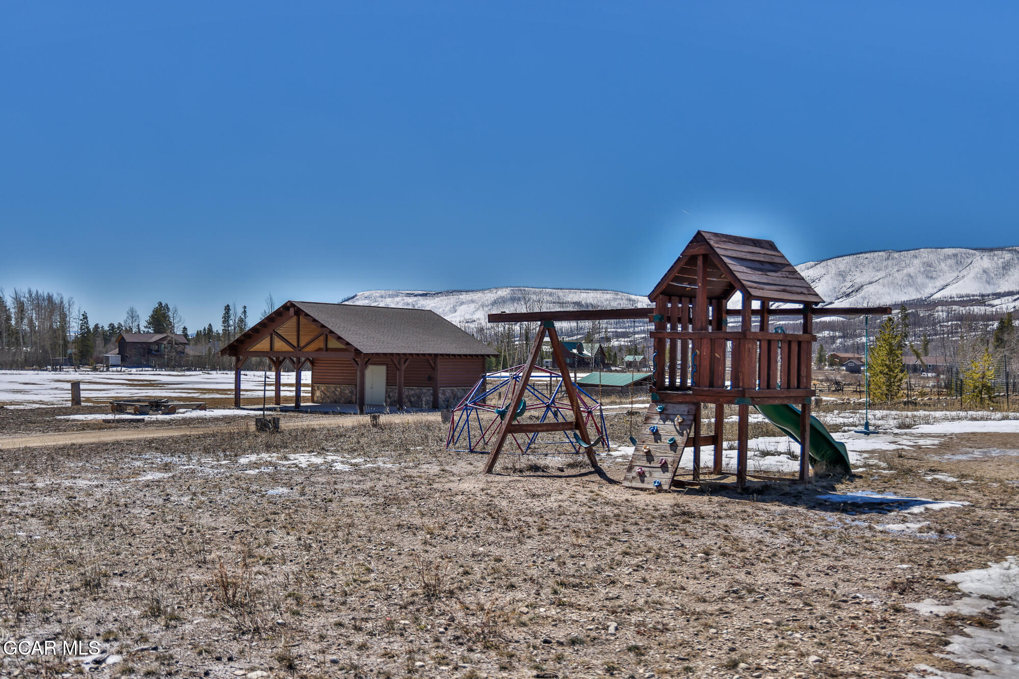 110 GCR 4933 Grand Lake CO 80447