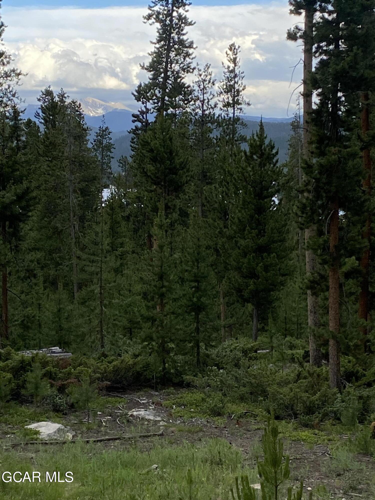 54 GCR 4658 Grand Lake CO 80447