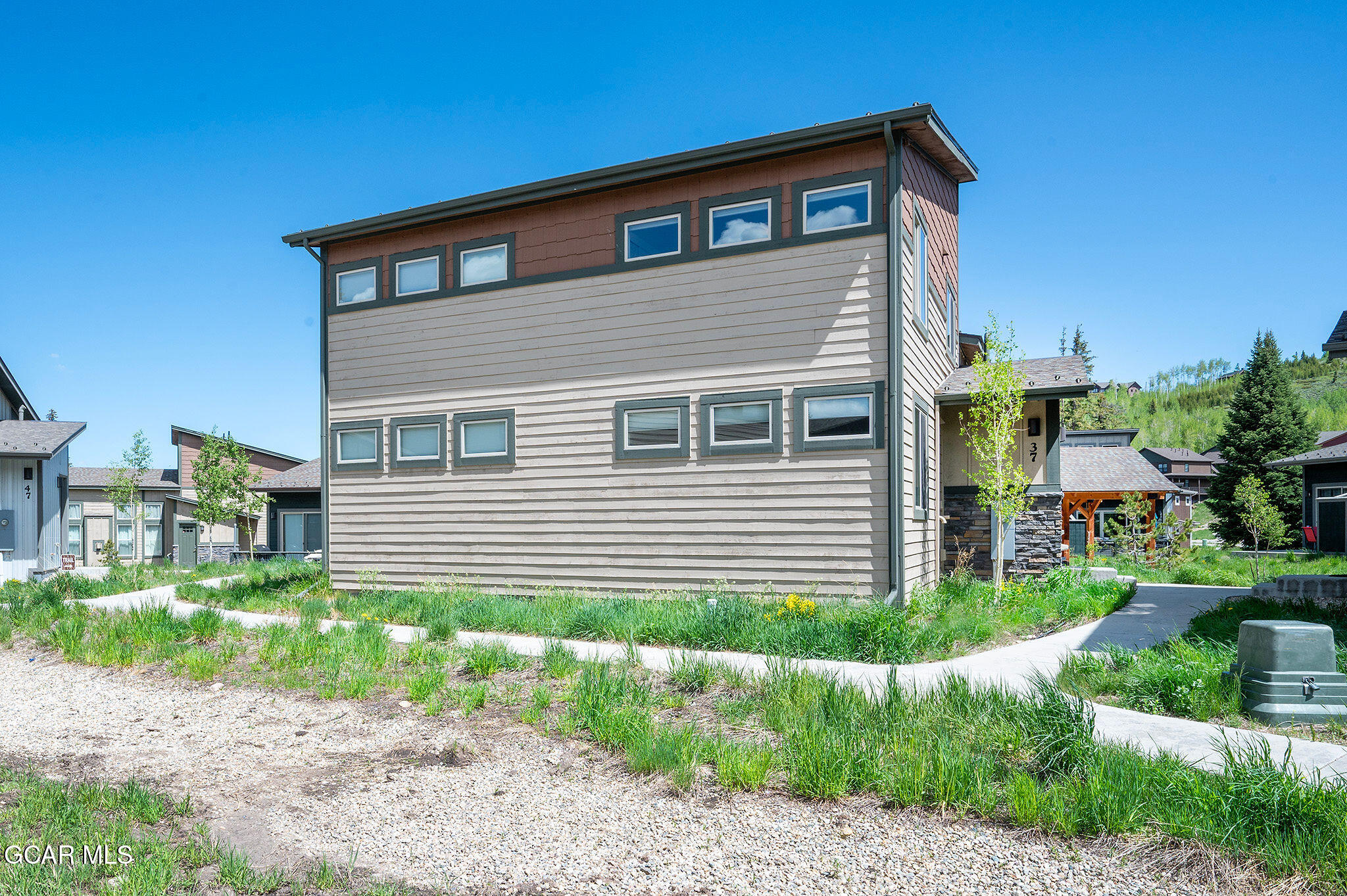 37 Kingfisher Fraser CO 80442