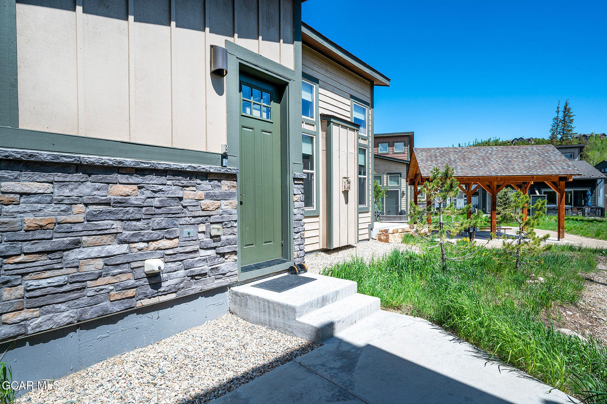 37 Kingfisher Fraser CO 80442