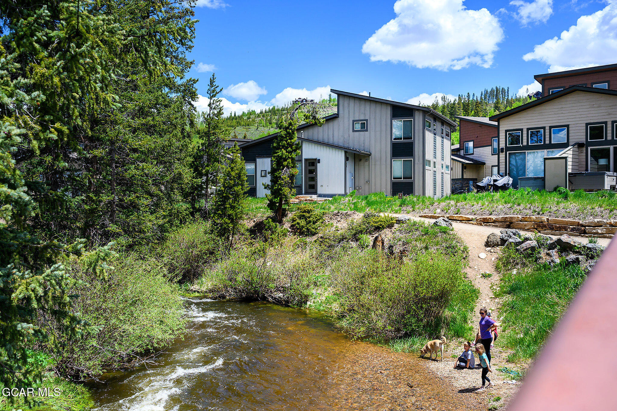 37 Kingfisher Fraser CO 80442