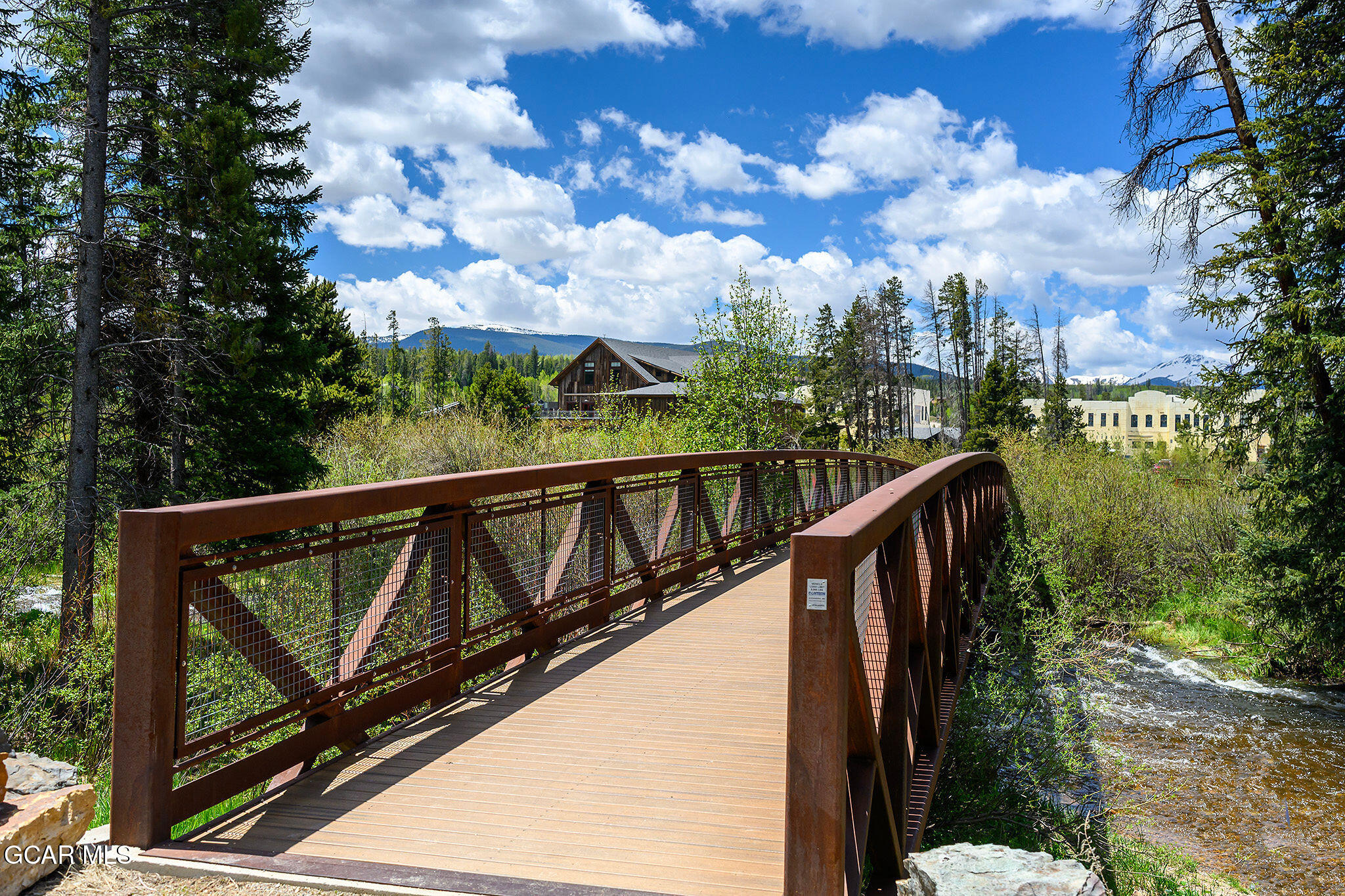 37 Kingfisher Fraser CO 80442