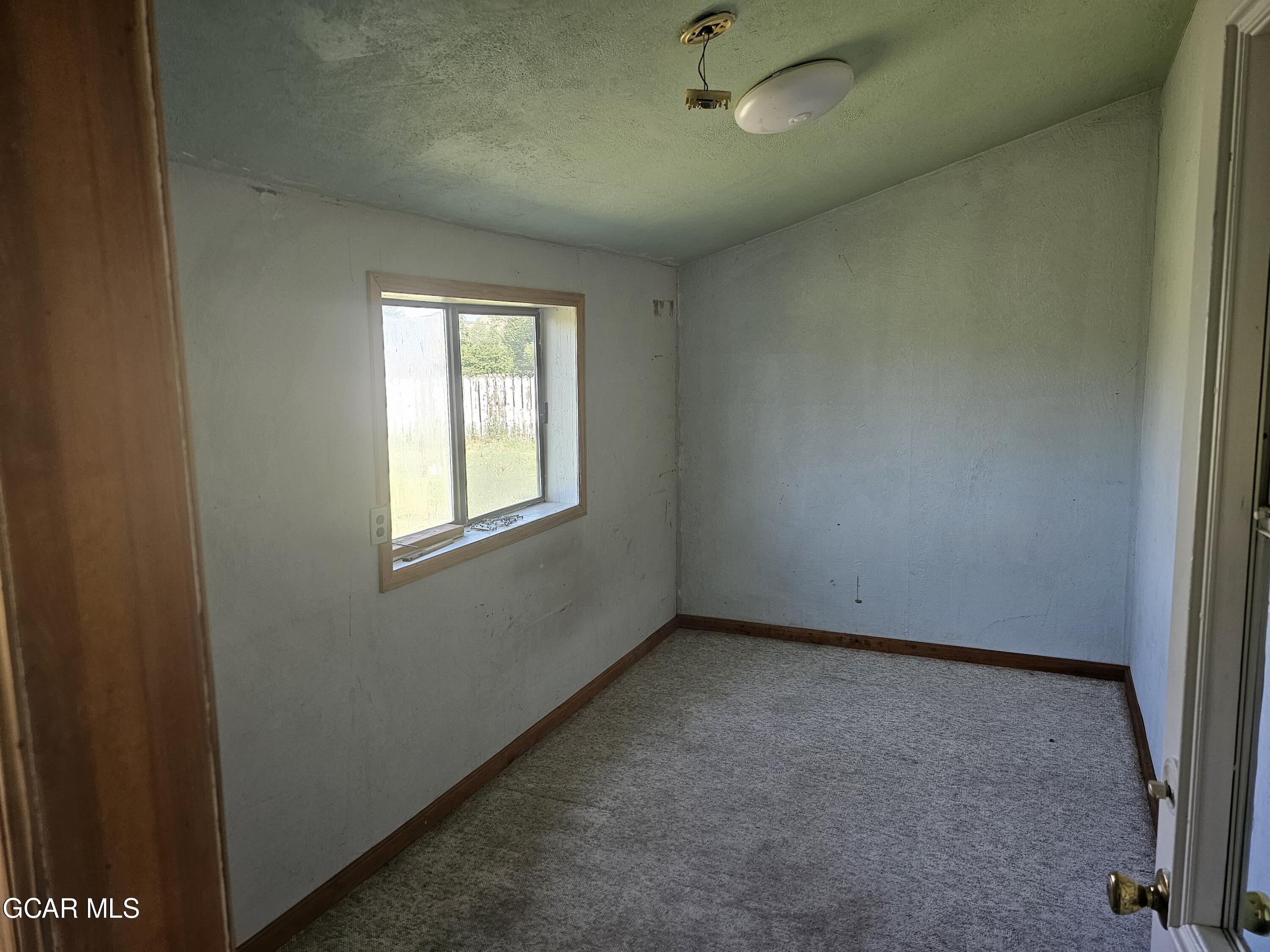 284, 318 GCR 309 Parshall CO 80468