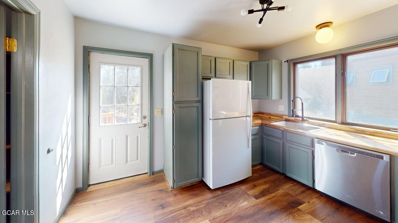 851 Mink Lane Fraser CO 80442