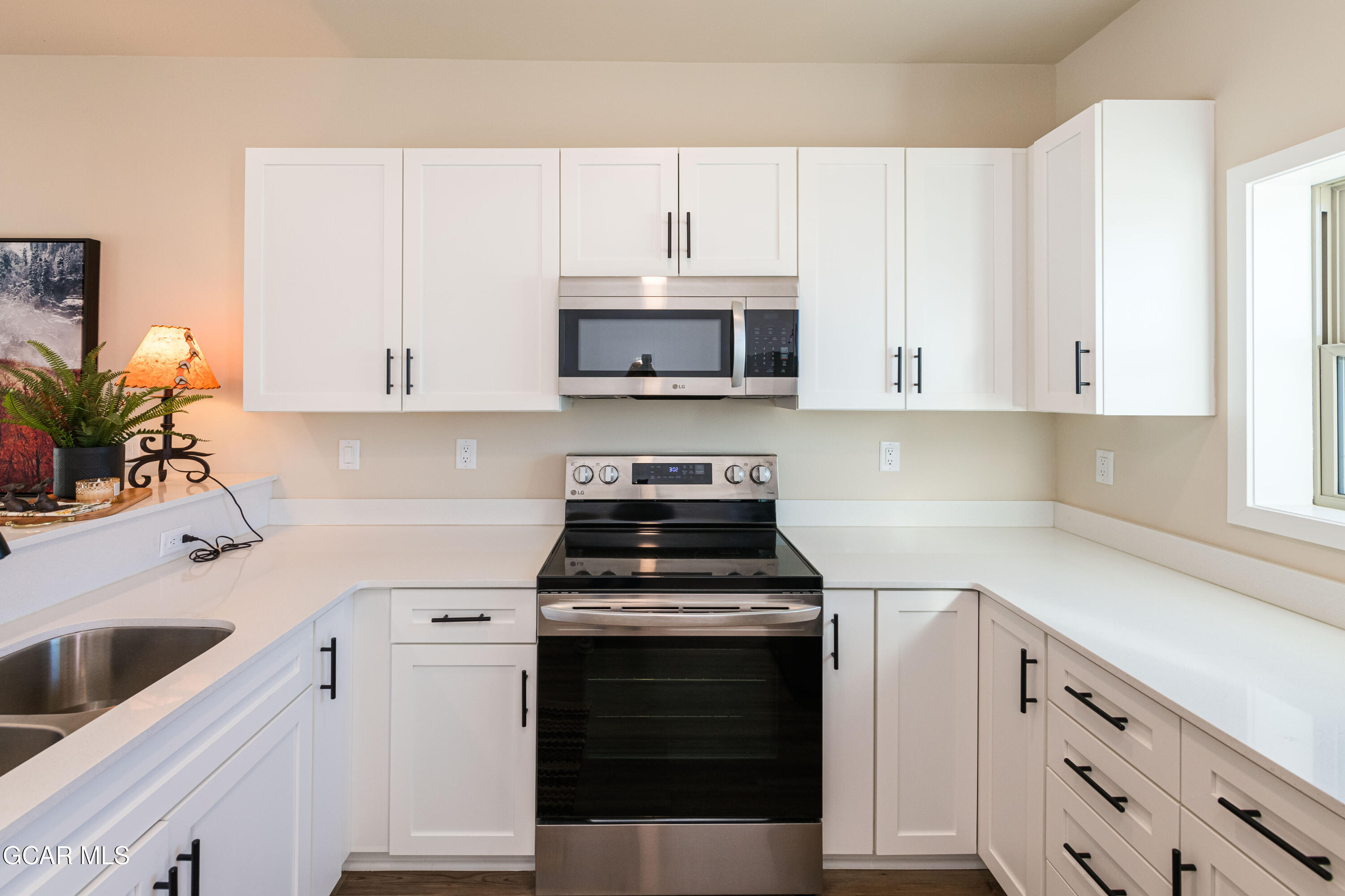 12 Hackamore Granby CO 80446