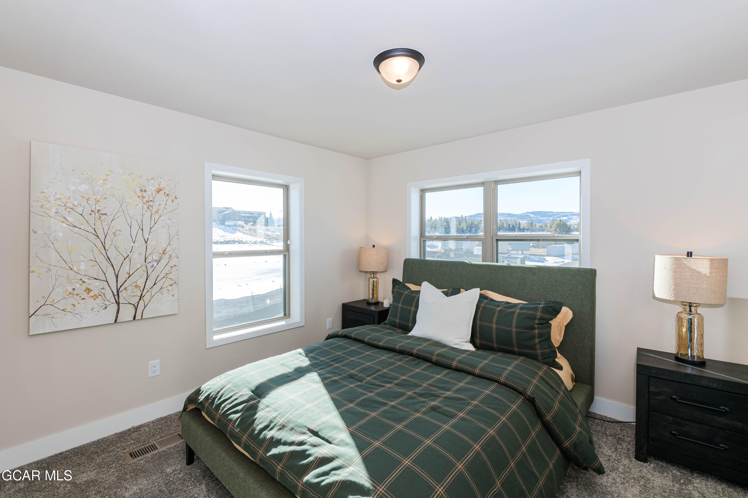 12 Hackamore Granby CO 80446