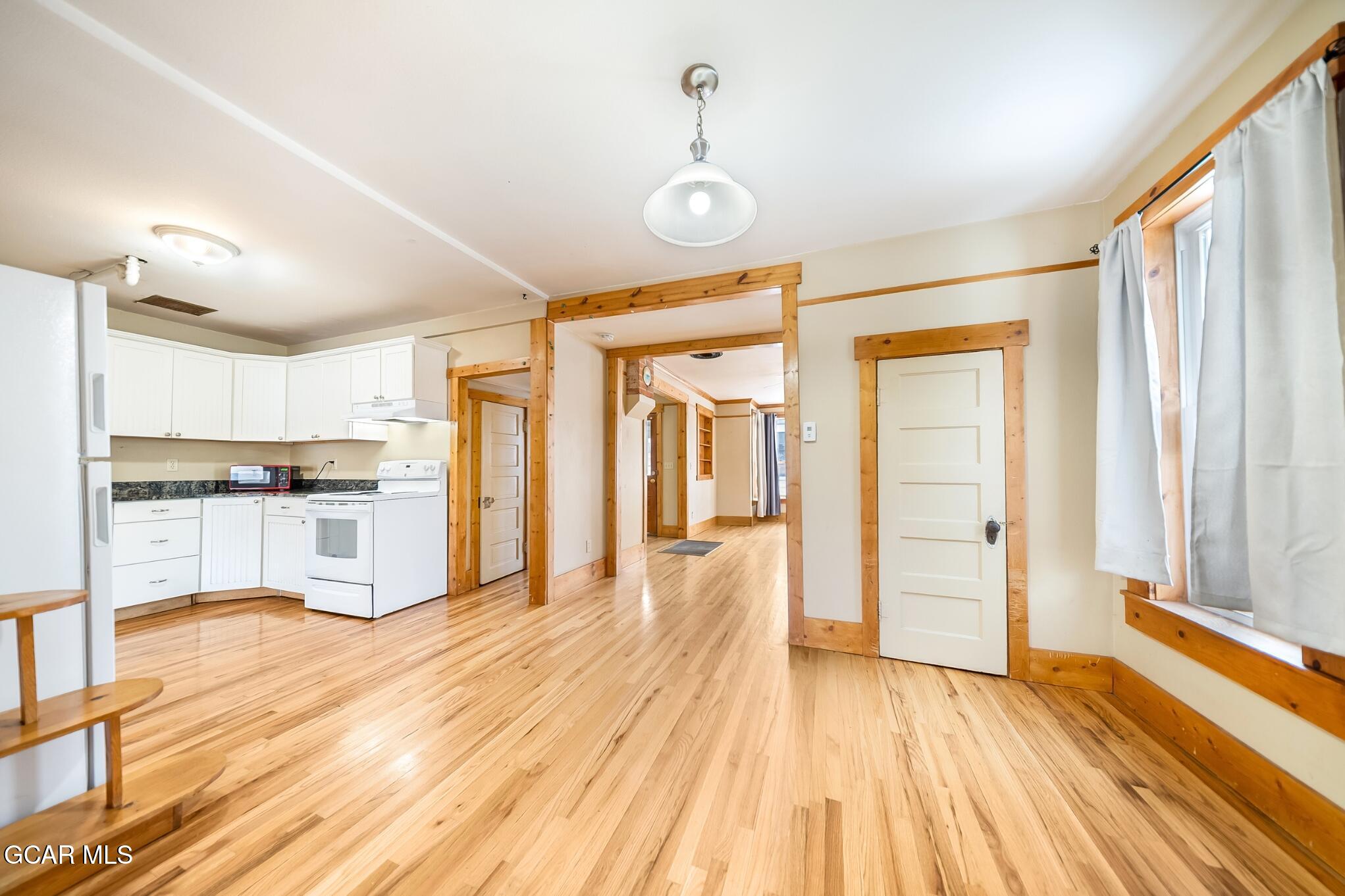 207 & 209 Grand Avenue Hot Sulphur Springs CO 80451