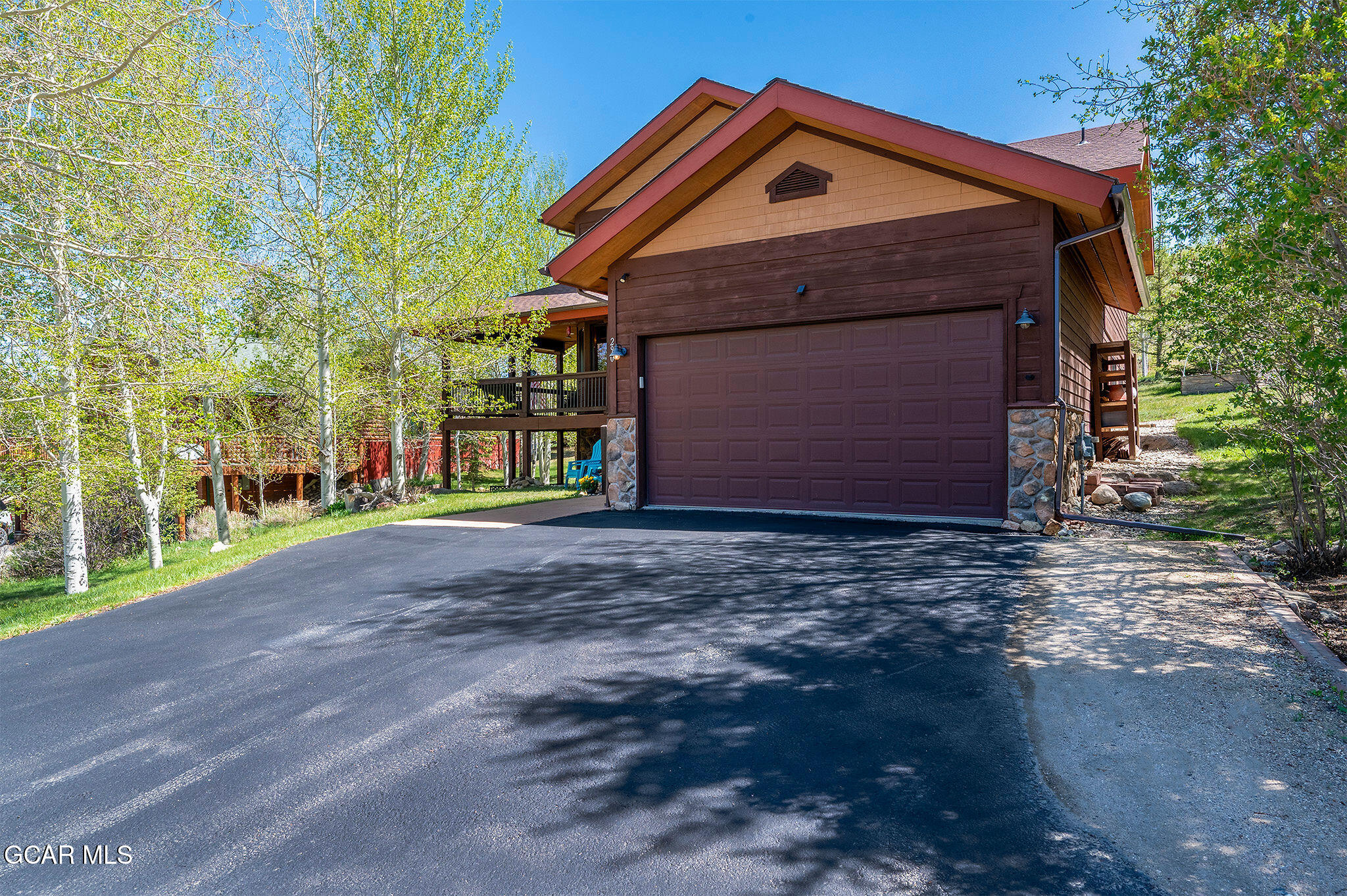 290 GCR 89 / Village Road Granby CO 80446