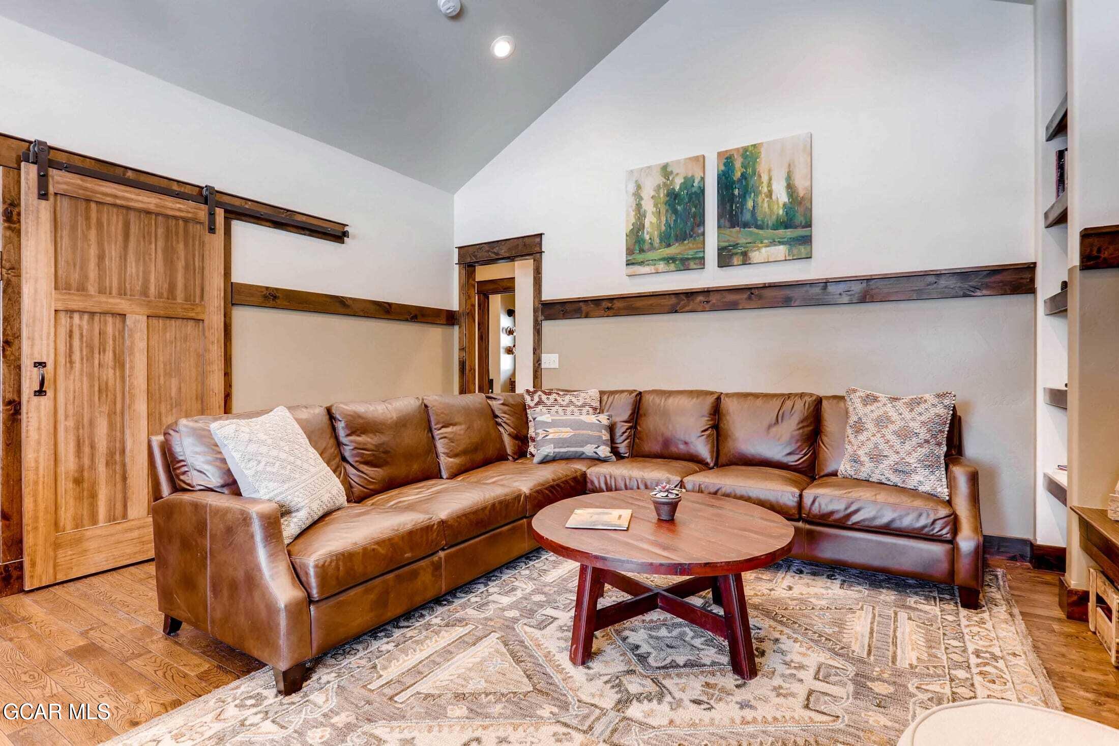 909 Park Avenue Grand Lake CO 80447