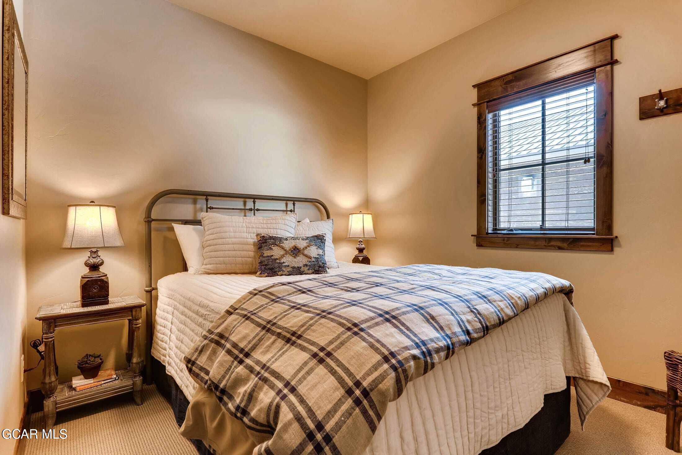 909 Park Avenue Grand Lake CO 80447