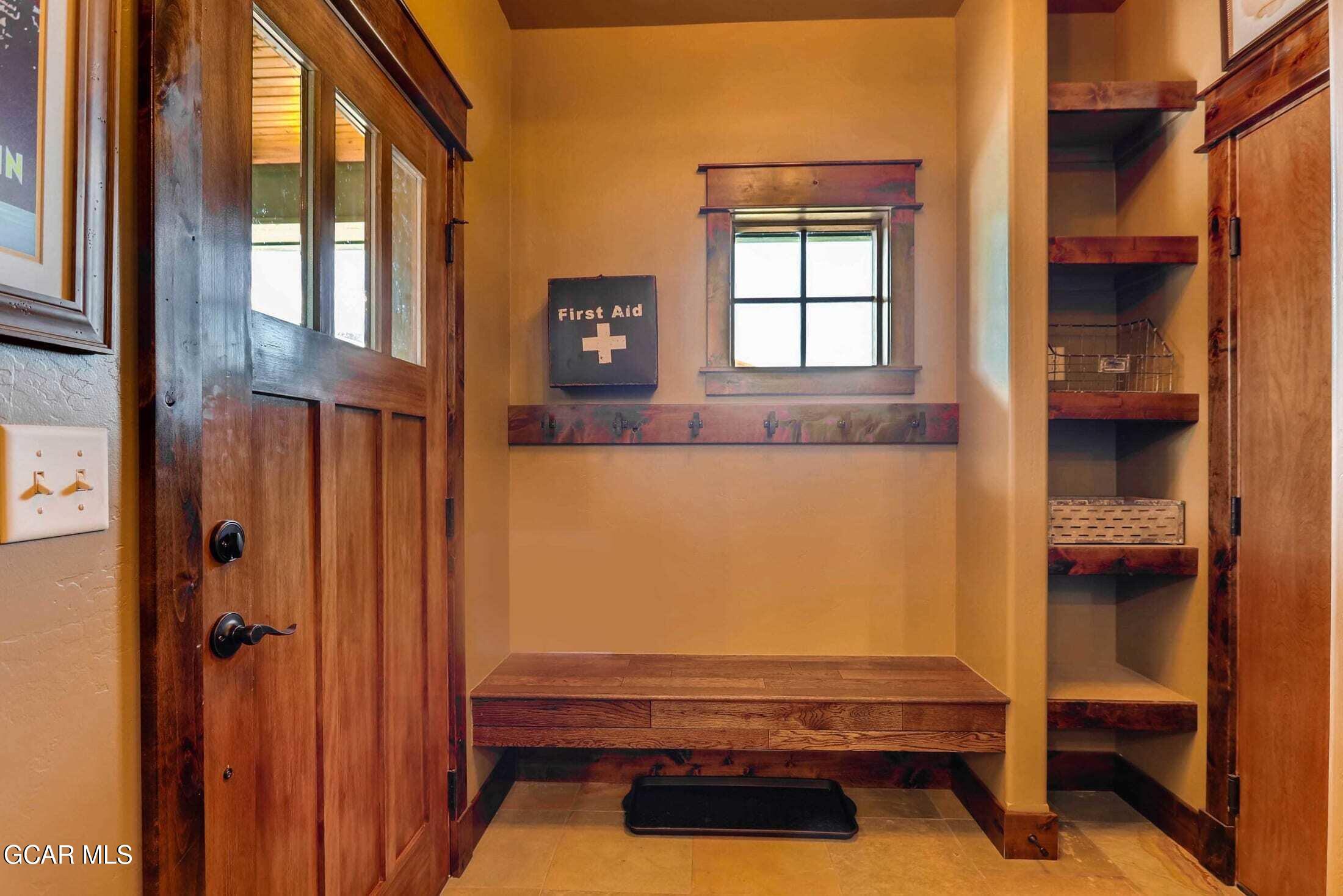 909 Park Avenue Grand Lake CO 80447