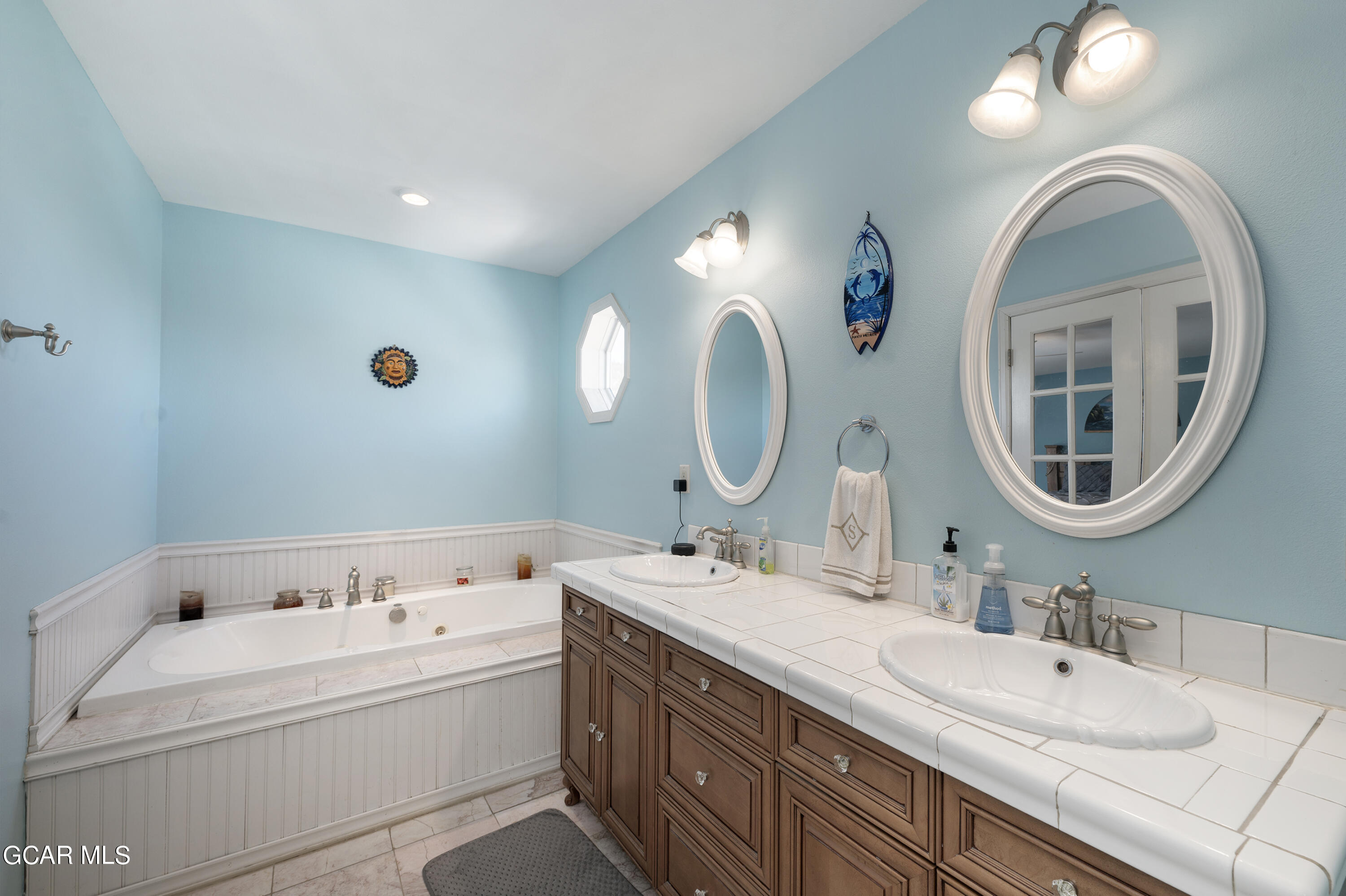 516 East Moffat Avenue Hot Sulphur Springs CO 80451