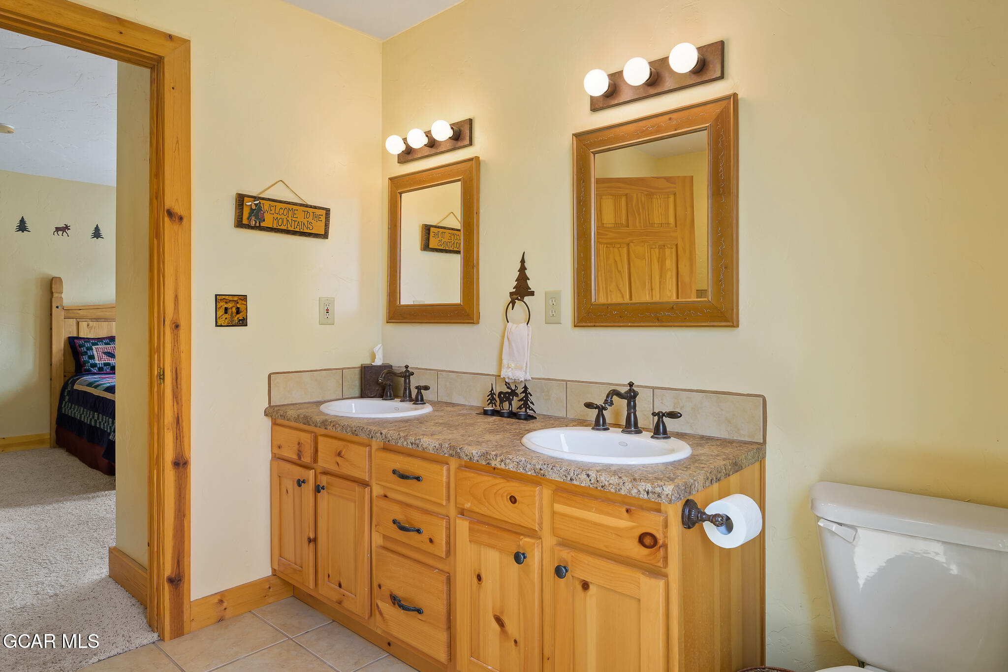 62 GCR 897 Granby CO 80446