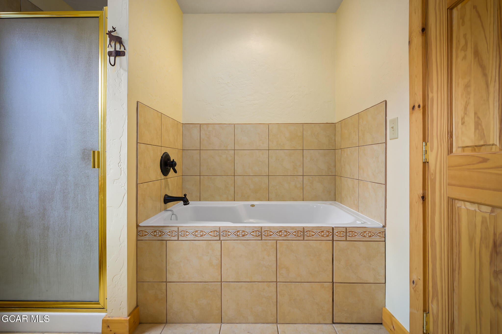 62 GCR 897 Granby CO 80446