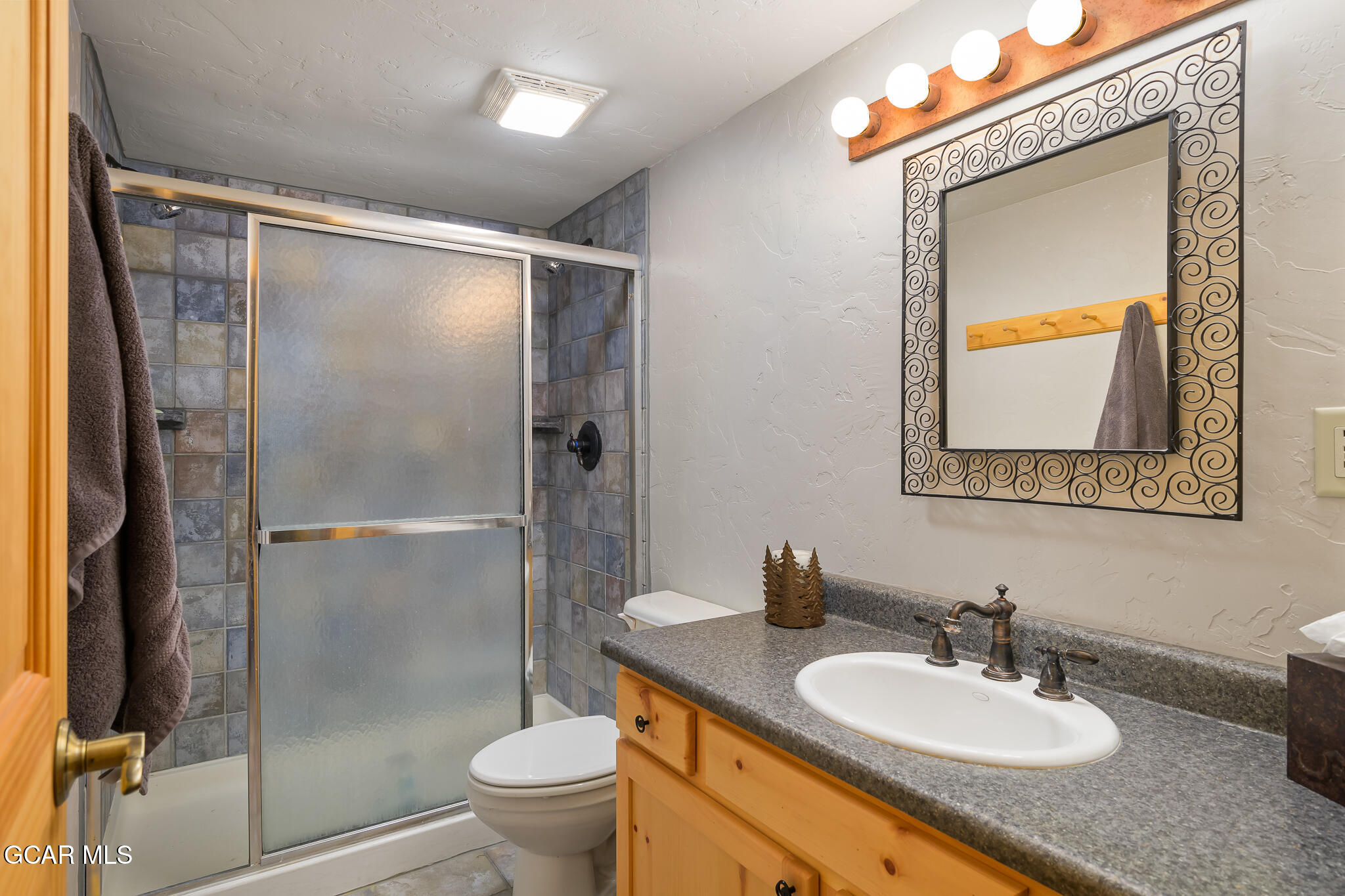 62 GCR 897 Granby CO 80446