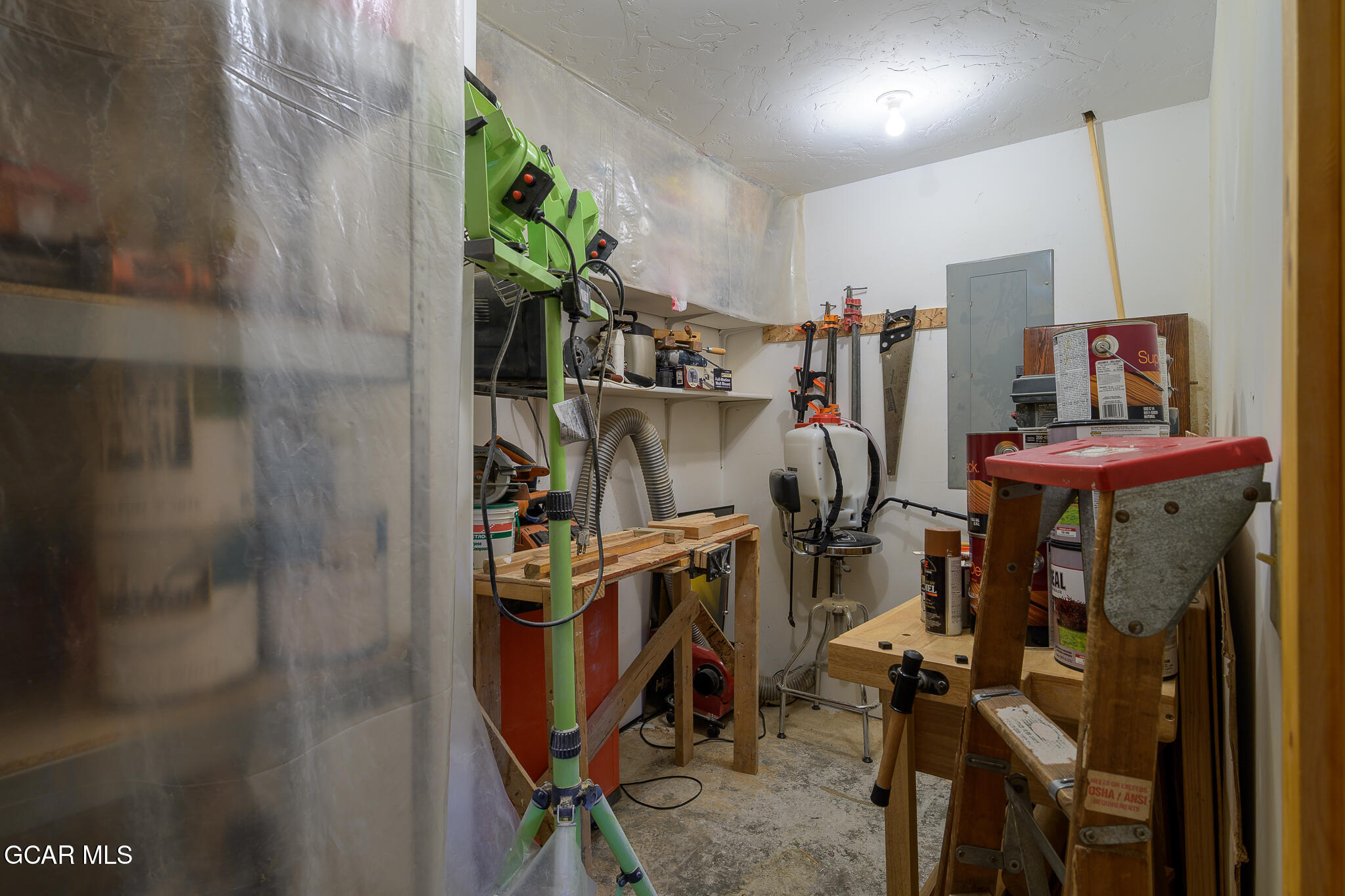 62 GCR 897 Granby CO 80446