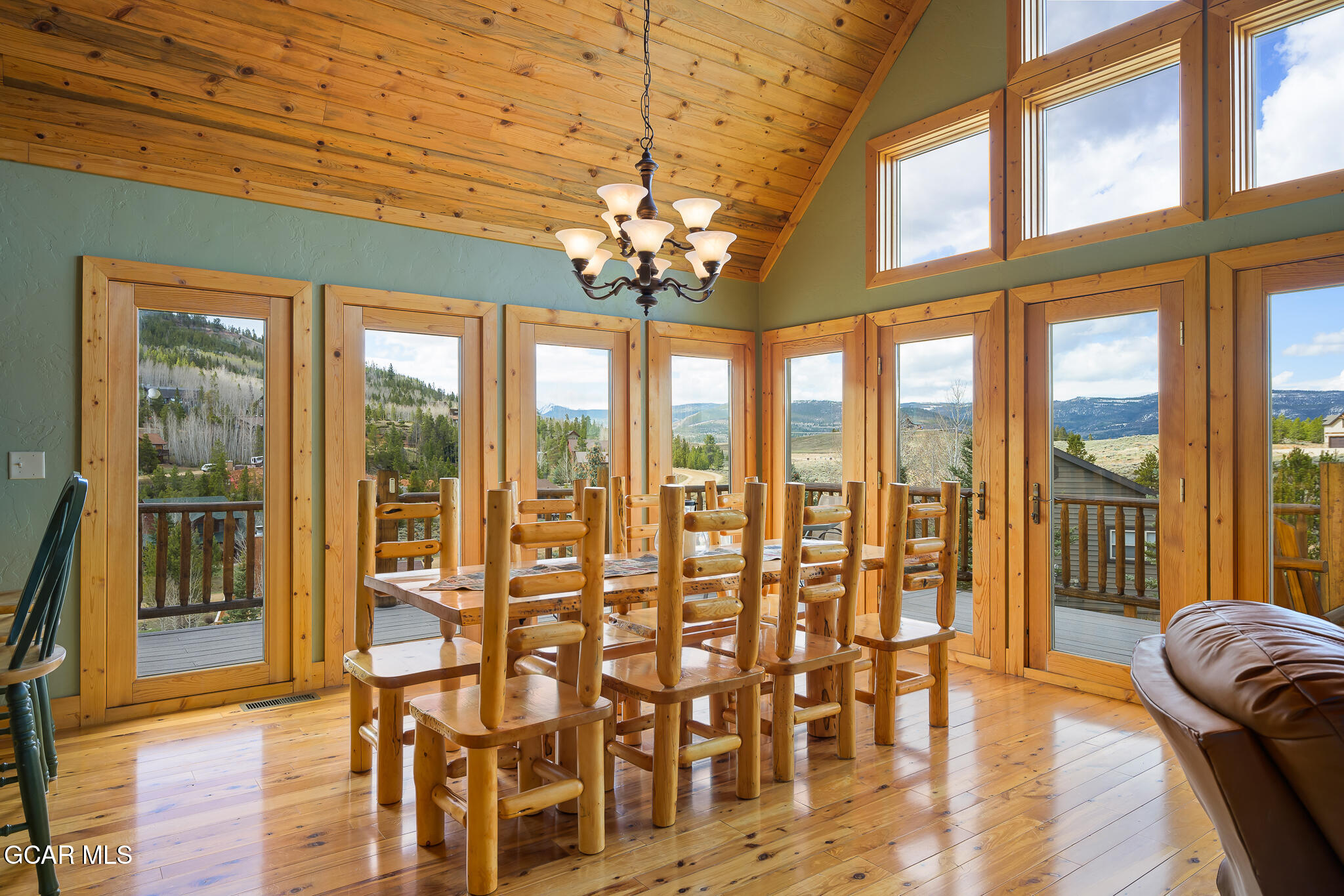 62 GCR 897 Granby CO 80446